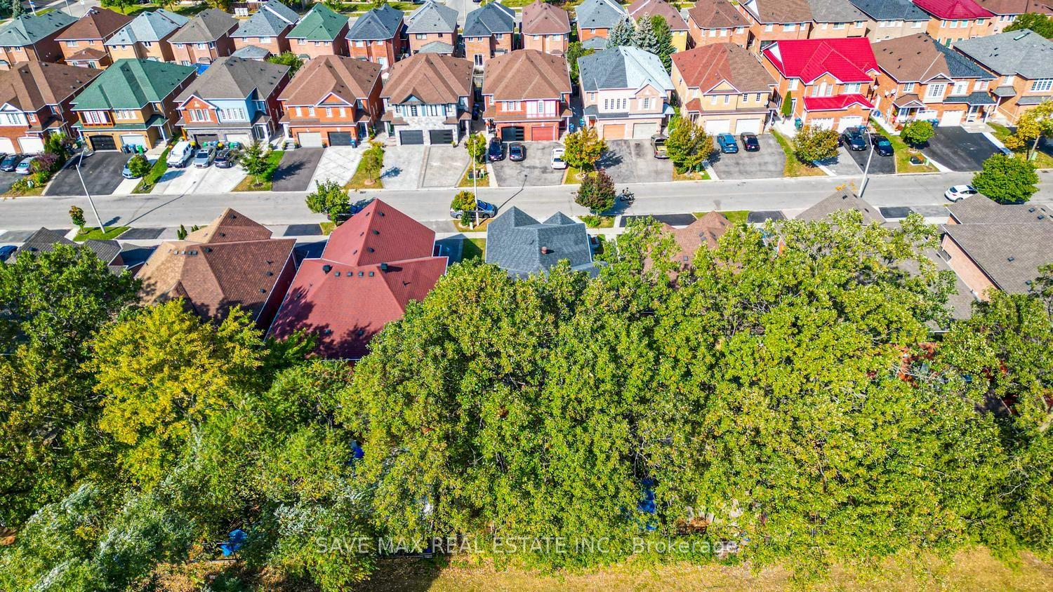 Photo 47 of 1148 Windbrook Grove, Mississauga, East Credit — HOMEH