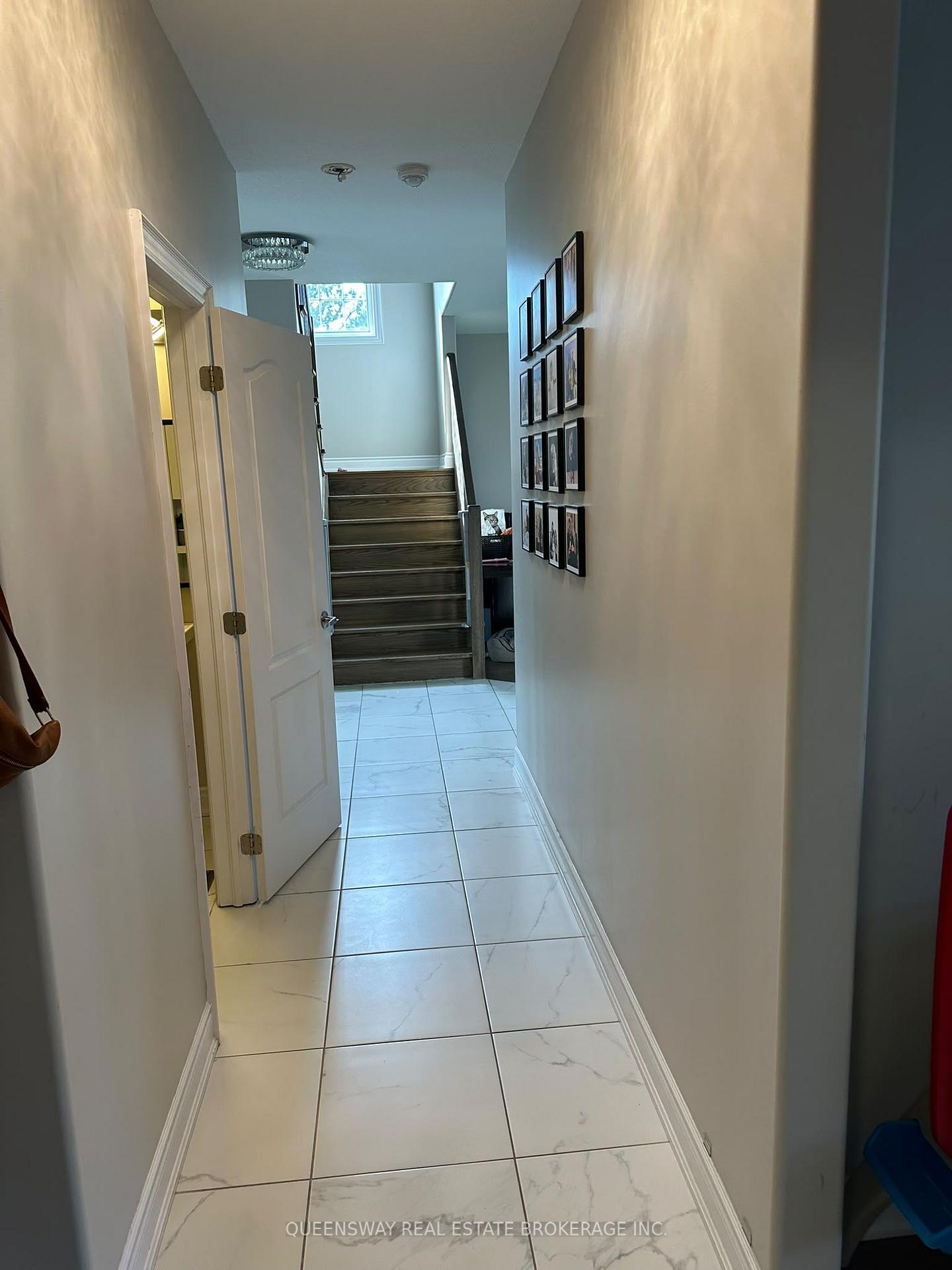 Photo 9 of 2 Tim Jacobs Drive, Georgina, Keswick South — HOMEH