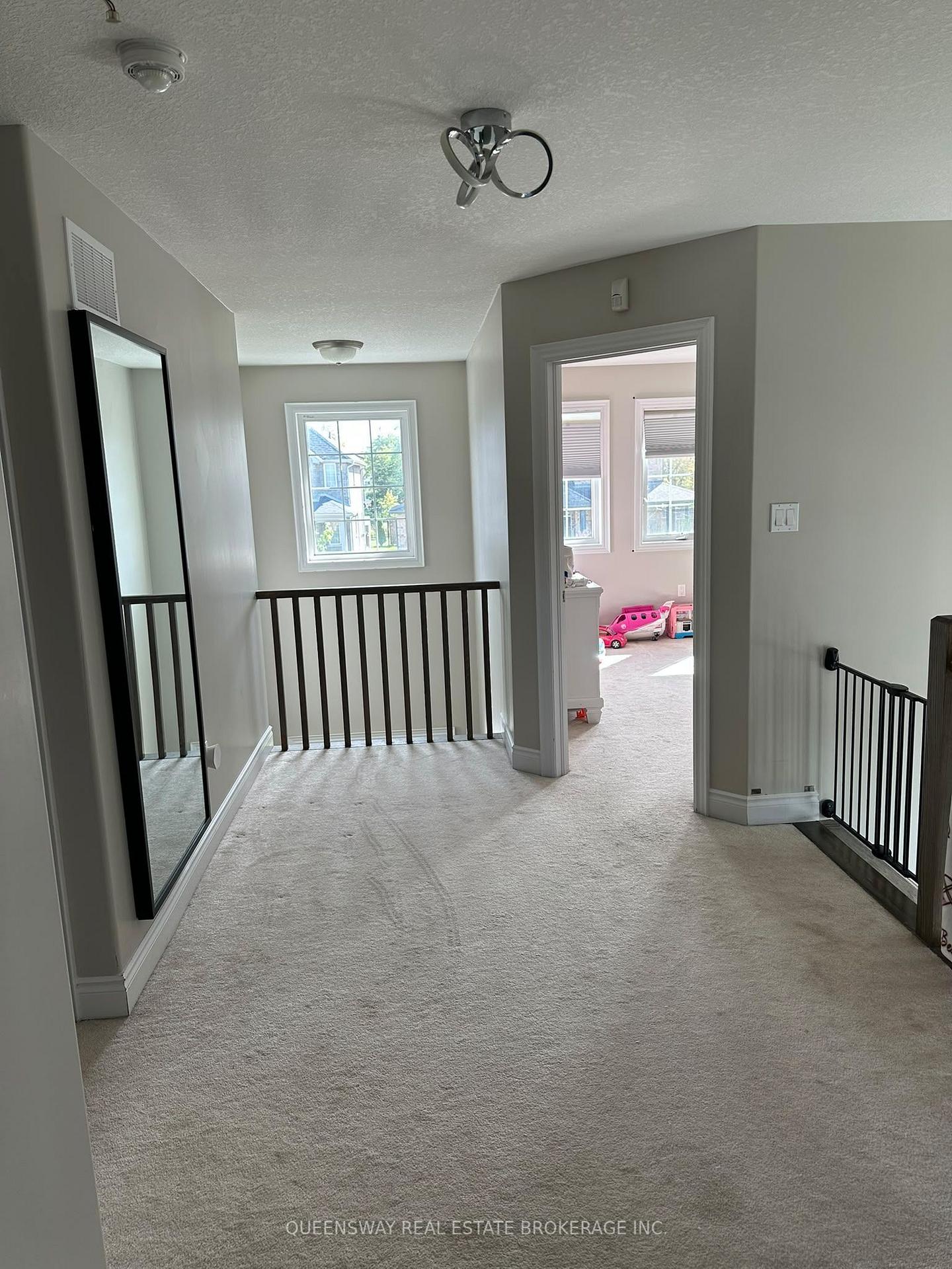 Photo 18 of 2 Tim Jacobs Drive, Georgina, Keswick South — HOMEH