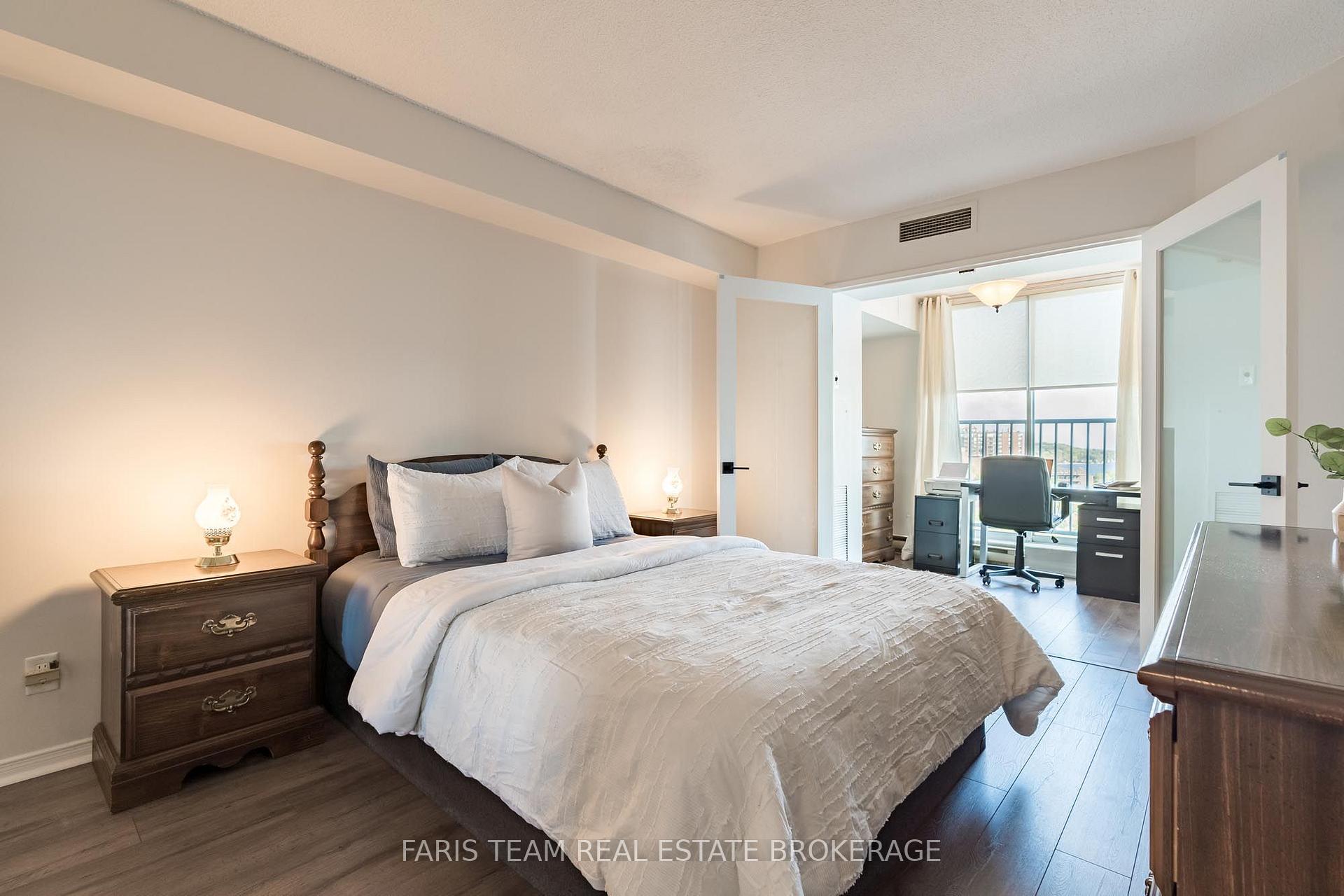 Photo 9 of Unit 1508, 150 Dunlop Street E, Barrie, City Centre — HOMEH