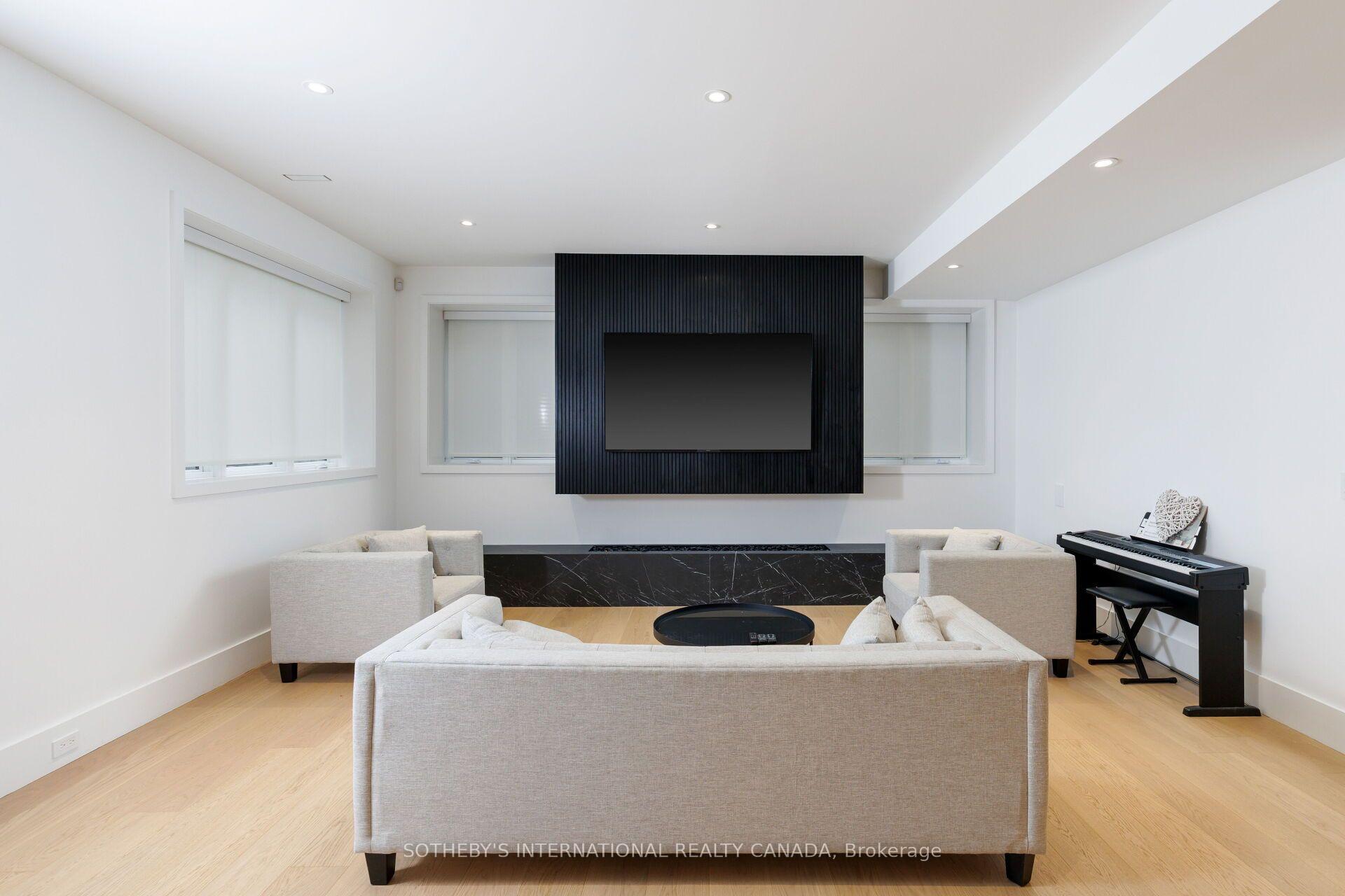 Photo 36 of 18 Blair Athol Crescent, Etobicoke, Princess-Rosethorn — HOMEH