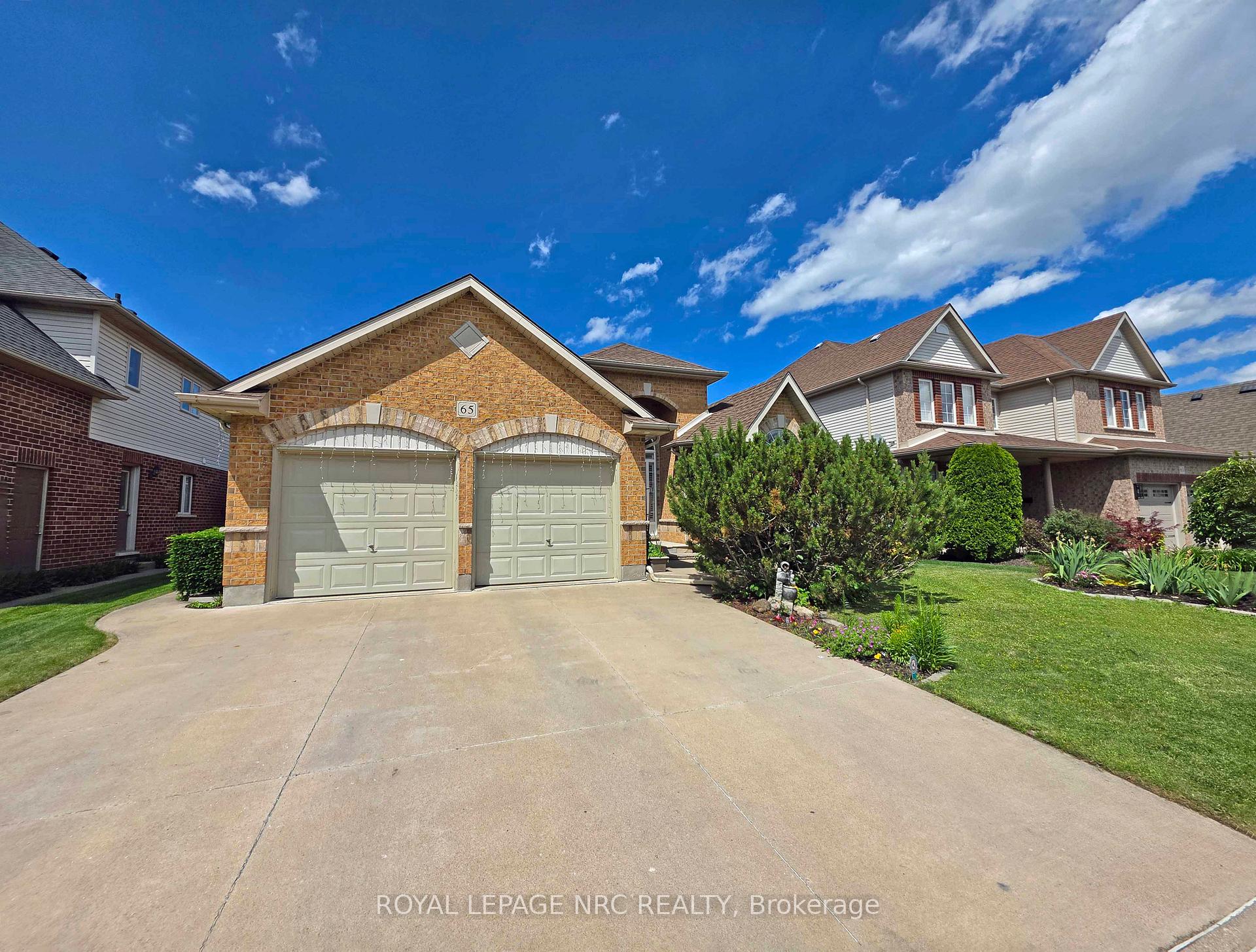 Photo 4 of 65 Mccaffery Crescent, St. Catharines, Rykert/Vansickle — HOMEH