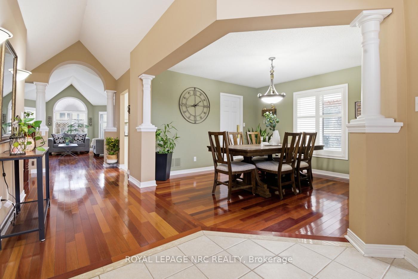 Photo 7 of 65 Mccaffery Crescent, St. Catharines, Rykert/Vansickle — HOMEH