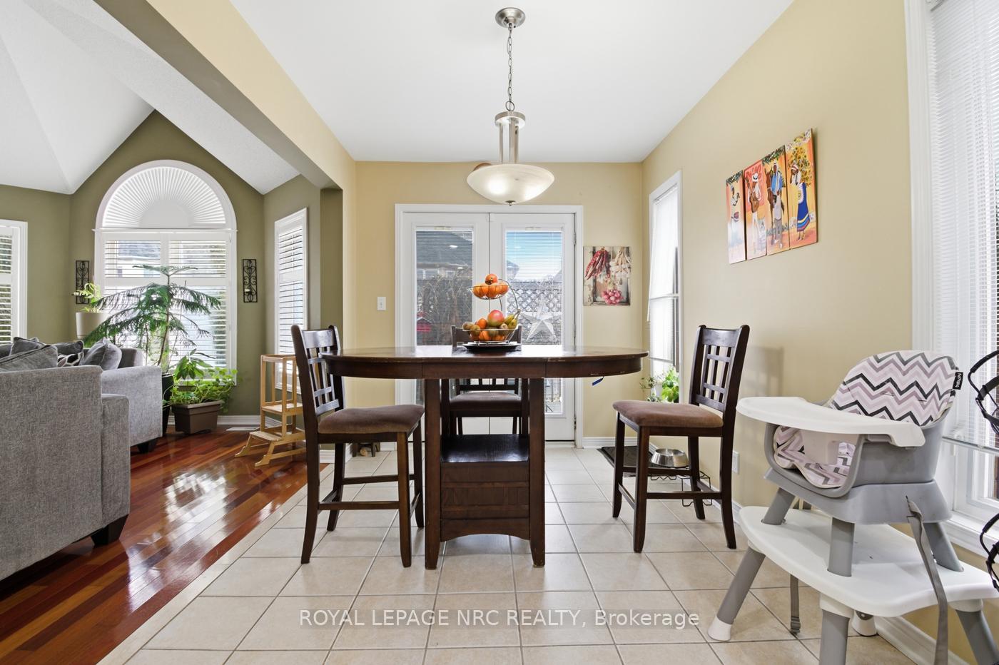 Photo 18 of 65 Mccaffery Crescent, St. Catharines, Rykert/Vansickle — HOMEH