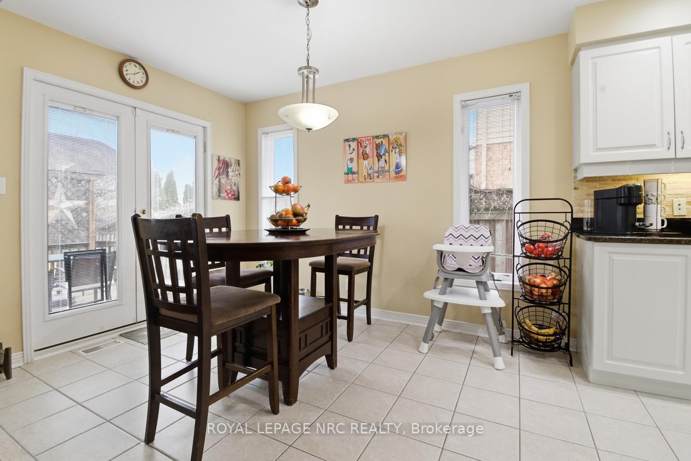 Photo 19 of 65 Mccaffery Crescent, St. Catharines, Rykert/Vansickle — HOMEH