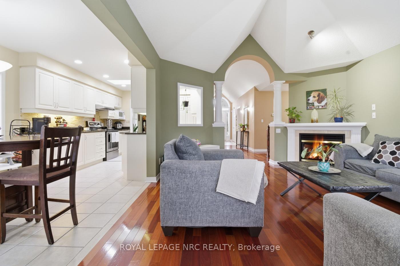 Photo 20 of 65 Mccaffery Crescent, St. Catharines, Rykert/Vansickle — HOMEH