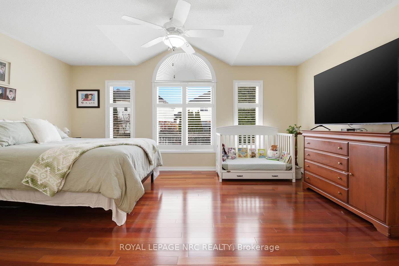 Photo 26 of 65 Mccaffery Crescent, St. Catharines, Rykert/Vansickle — HOMEH
