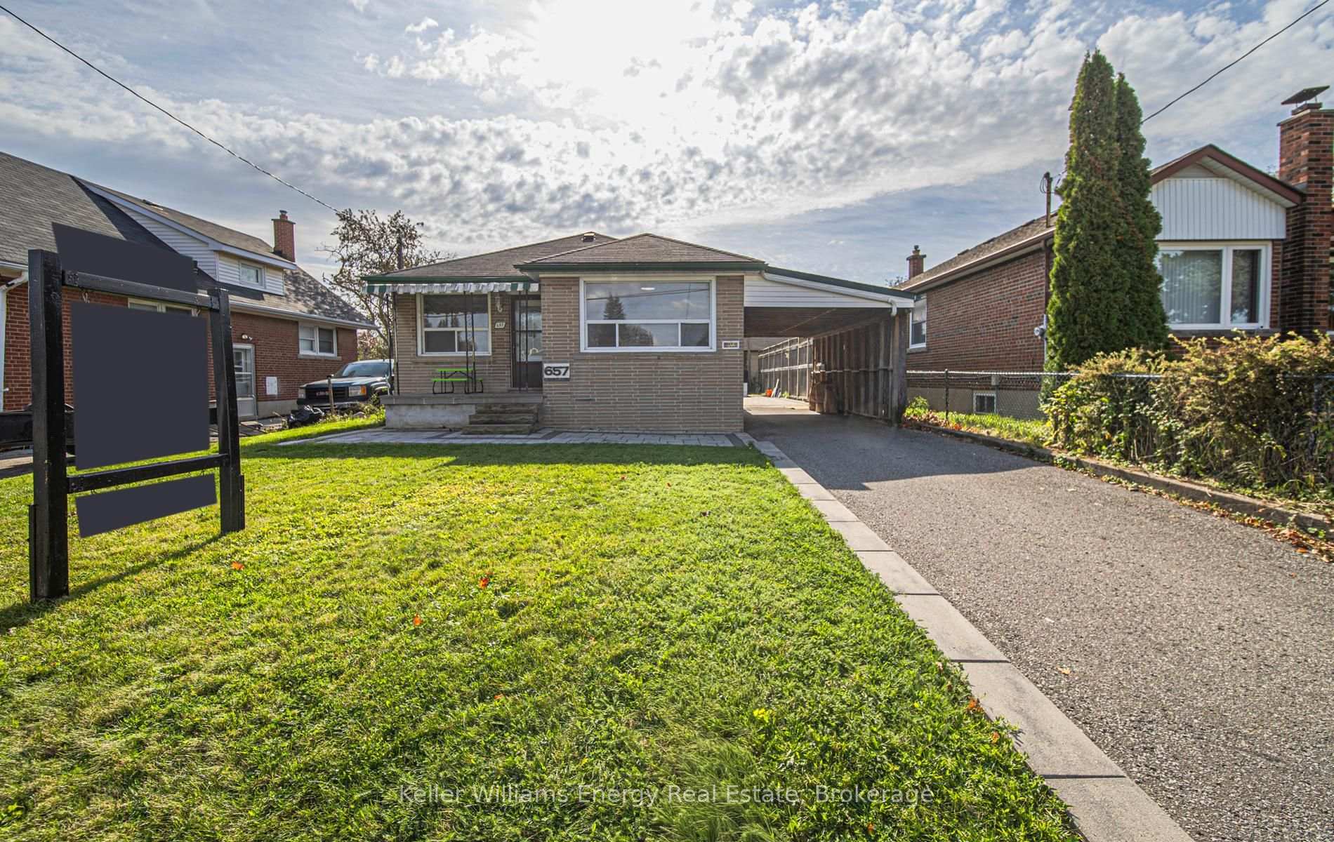 Photo of 657 Taylor Avenue