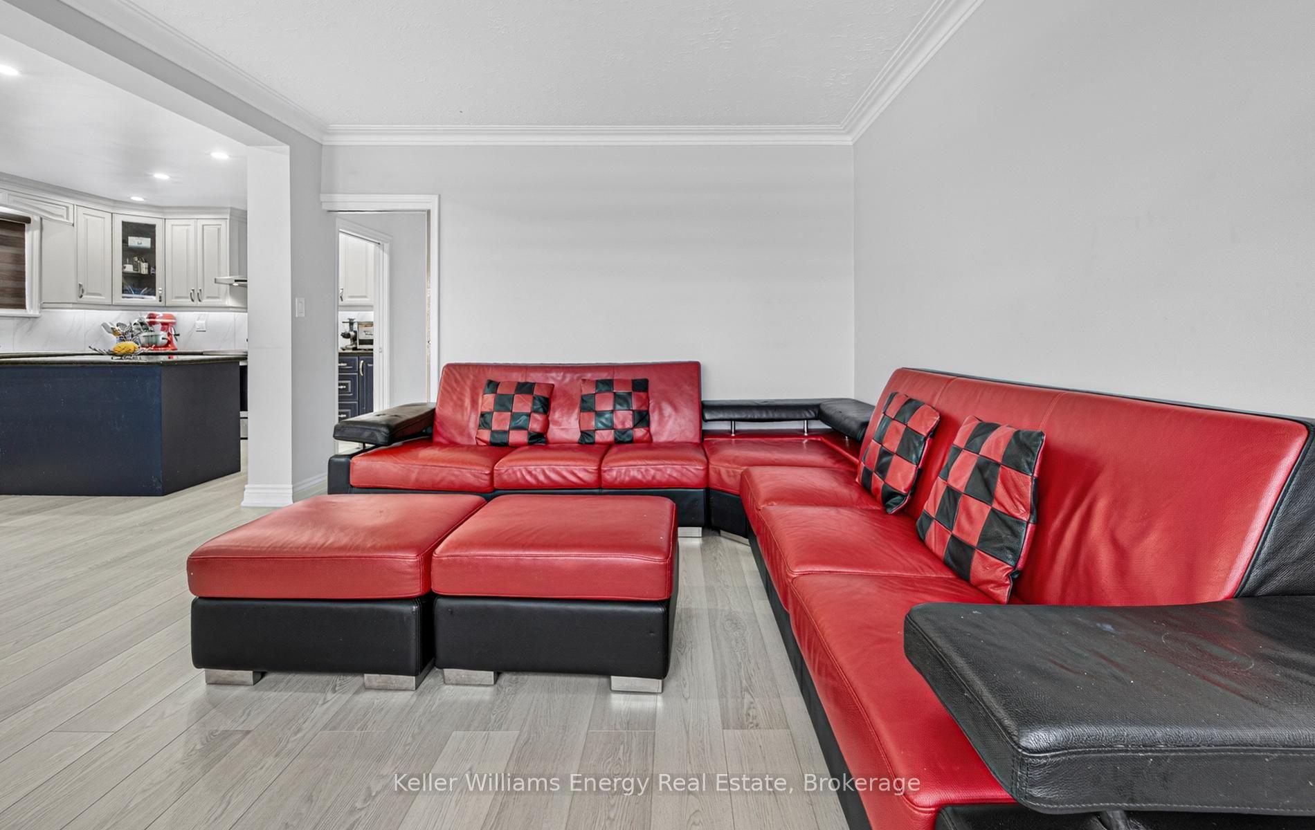 Photo 27 of 657 Taylor Avenue, Oshawa, Donevan — HOMEH