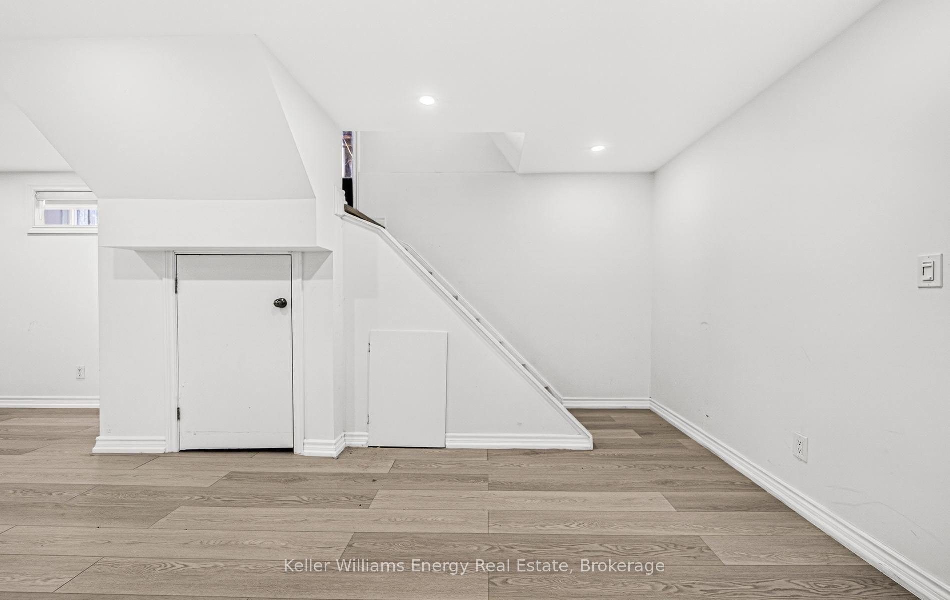 Photo 38 of 657 Taylor Avenue, Oshawa, Donevan — HOMEH