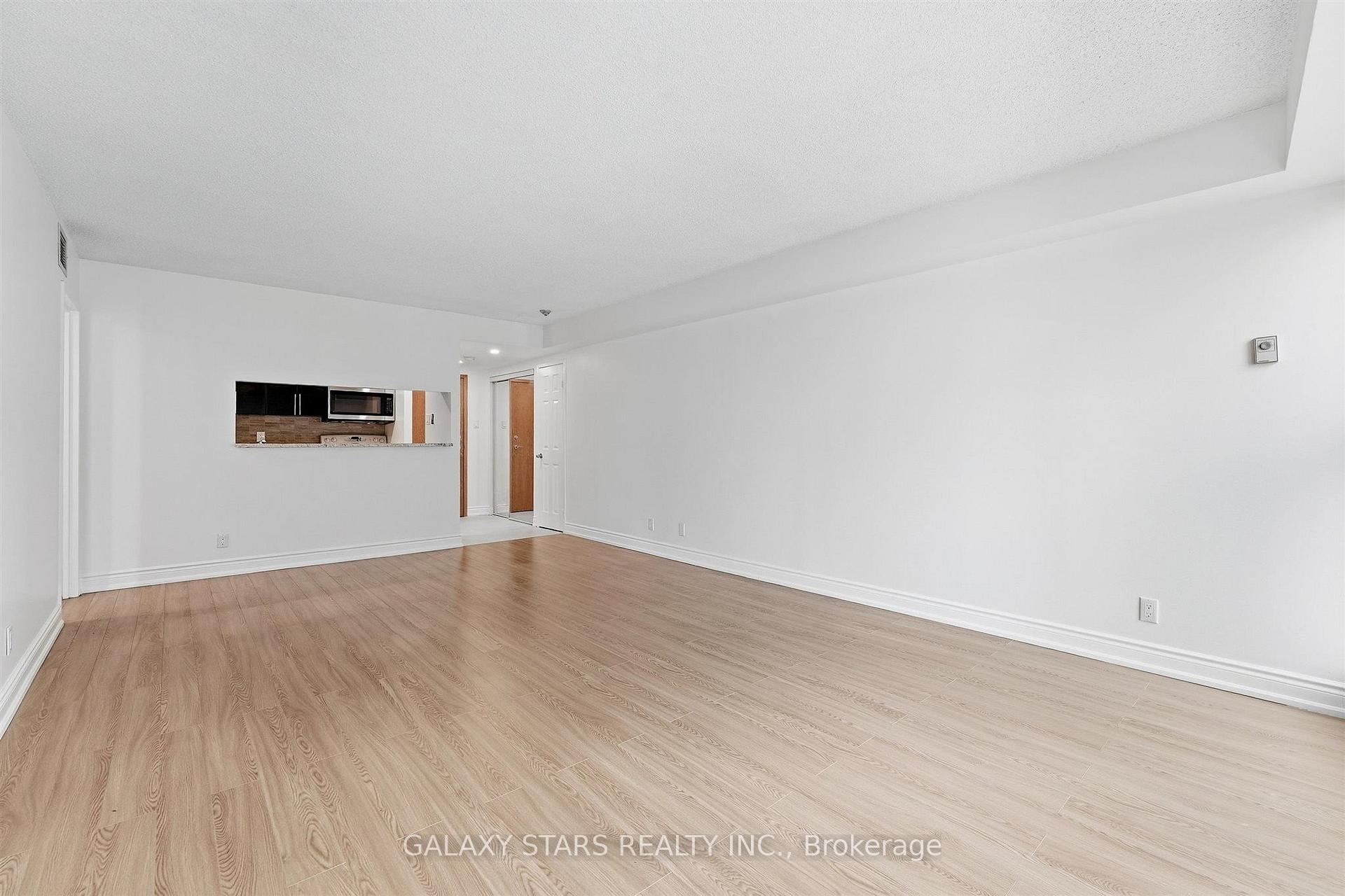 Photo 10 of Unit 2606, 77 Harbour Square, Toronto, Waterfront Communities — HOMEH