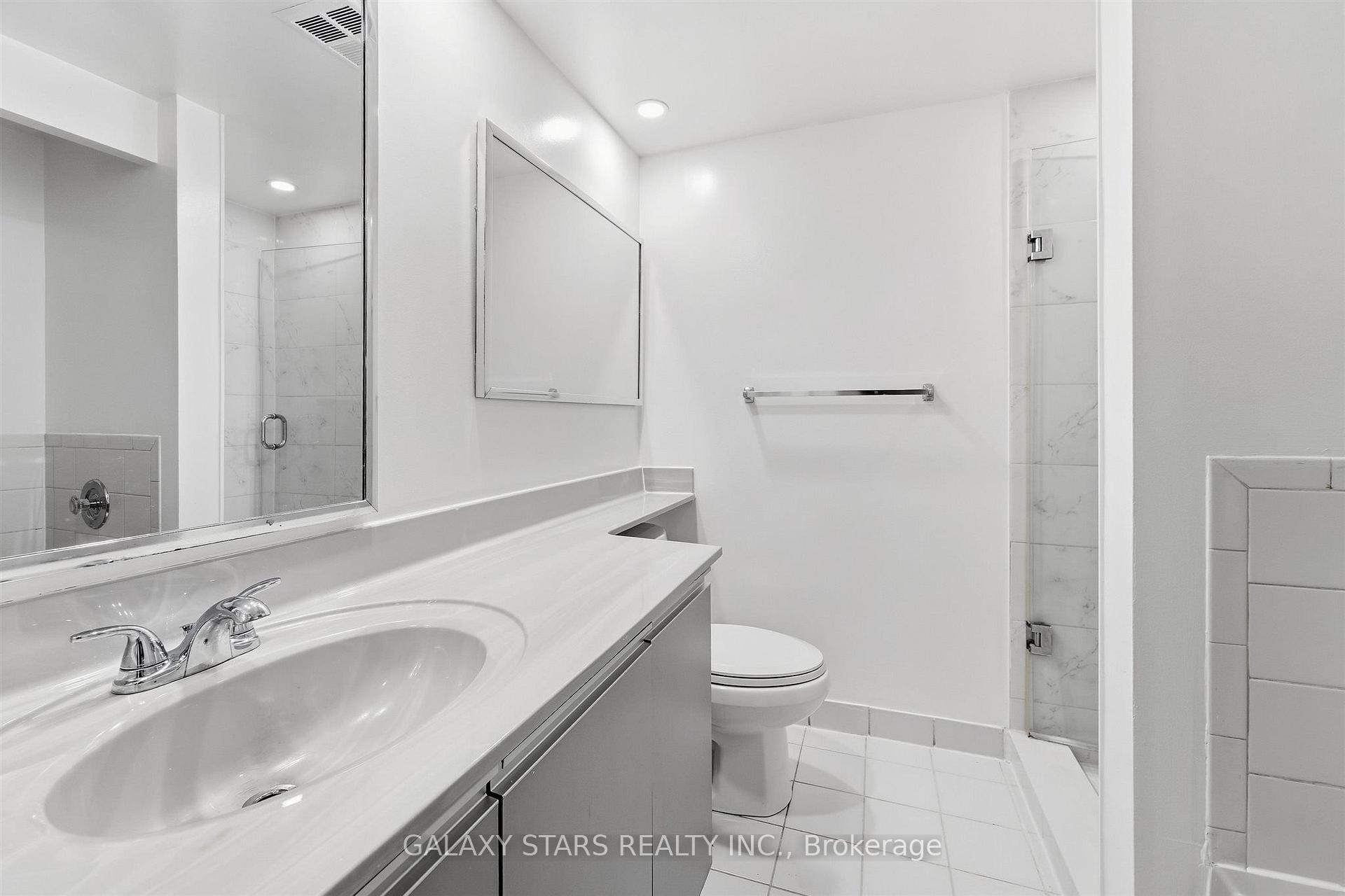 Photo 22 of Unit 2606, 77 Harbour Square, Toronto, Waterfront Communities — HOMEH