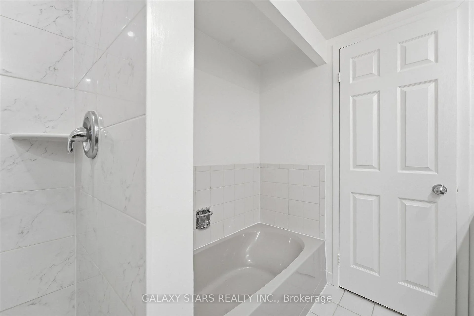Photo 21 of Unit 2606, 77 Harbour Square, Toronto, Waterfront Communities — HOMEH