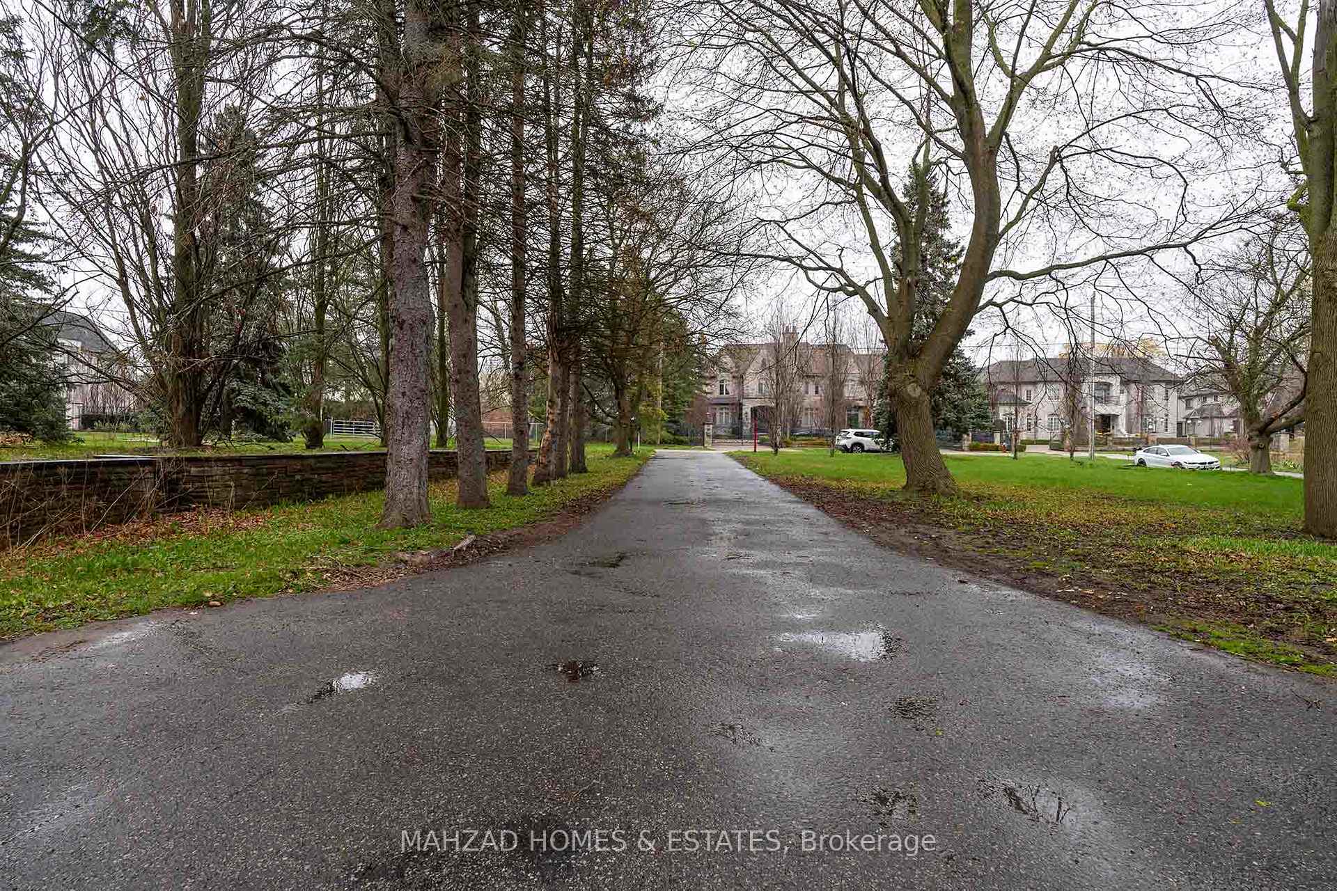 Photo 2 of 32 Maryvale Crescent, Richmond Hill, South Richvale — HOMEH