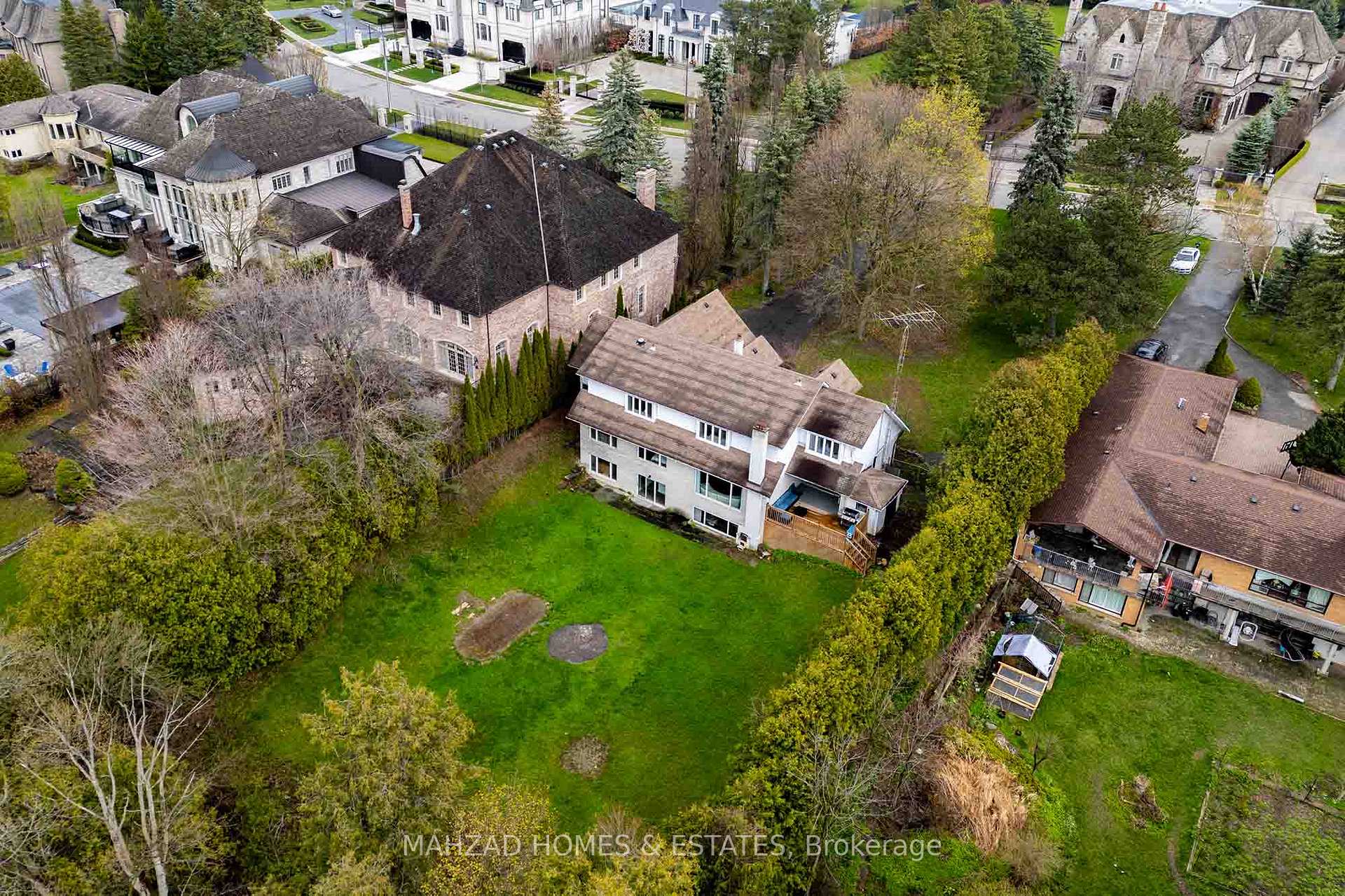 Photo 5 of 32 Maryvale Crescent, Richmond Hill, South Richvale — HOMEH