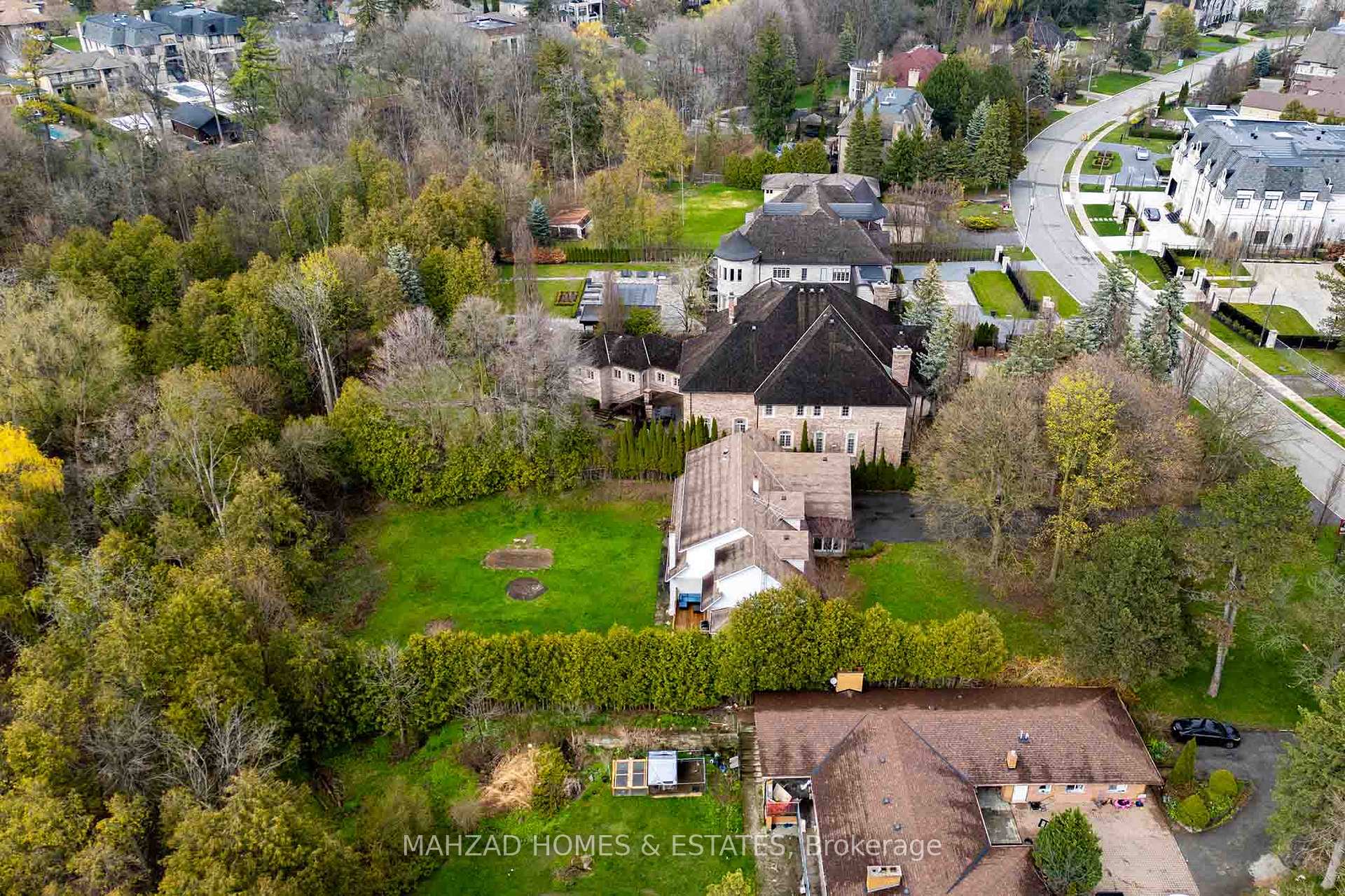 Photo 7 of 32 Maryvale Crescent, Richmond Hill, South Richvale — HOMEH