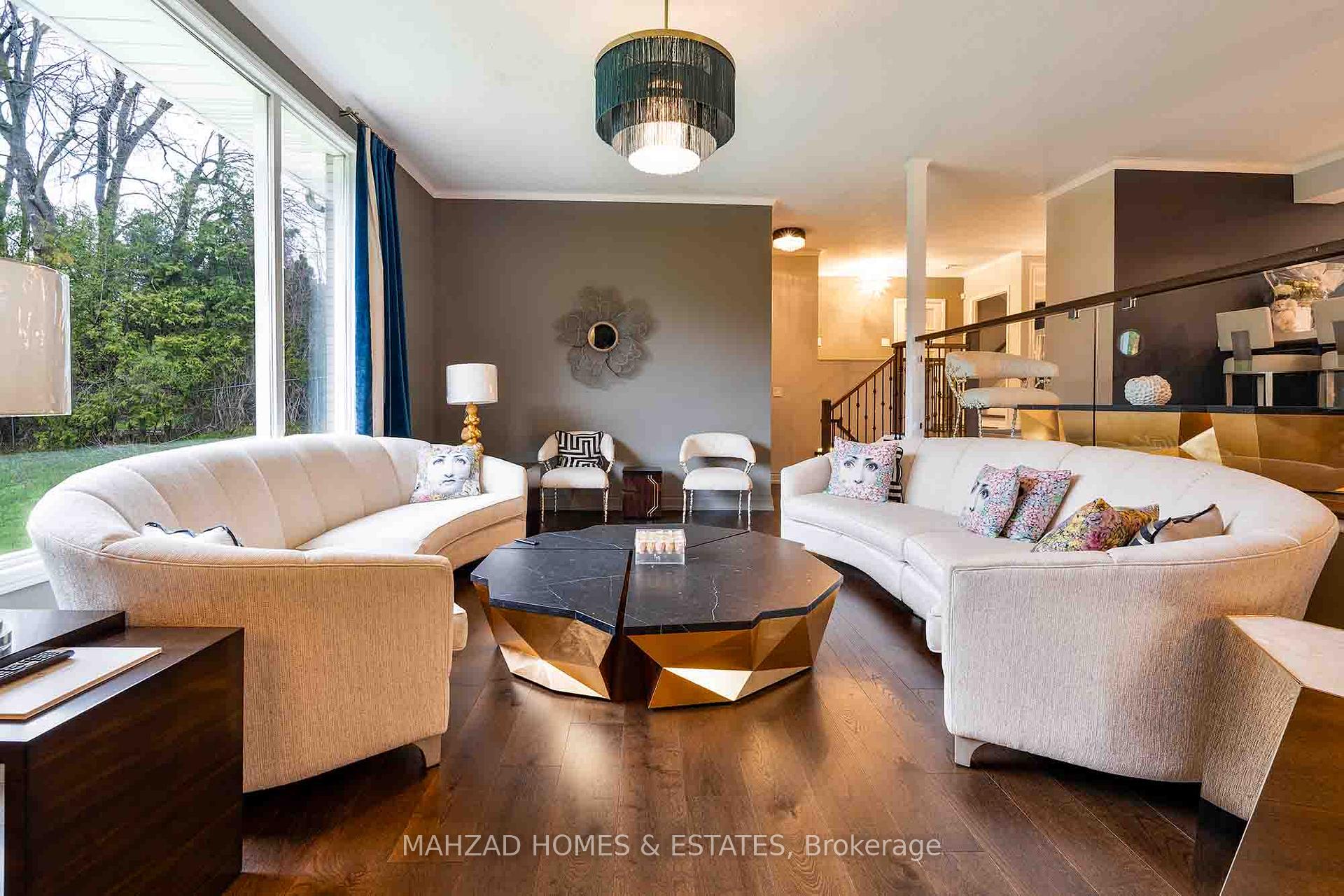 Photo 12 of 32 Maryvale Crescent, Richmond Hill, South Richvale — HOMEH