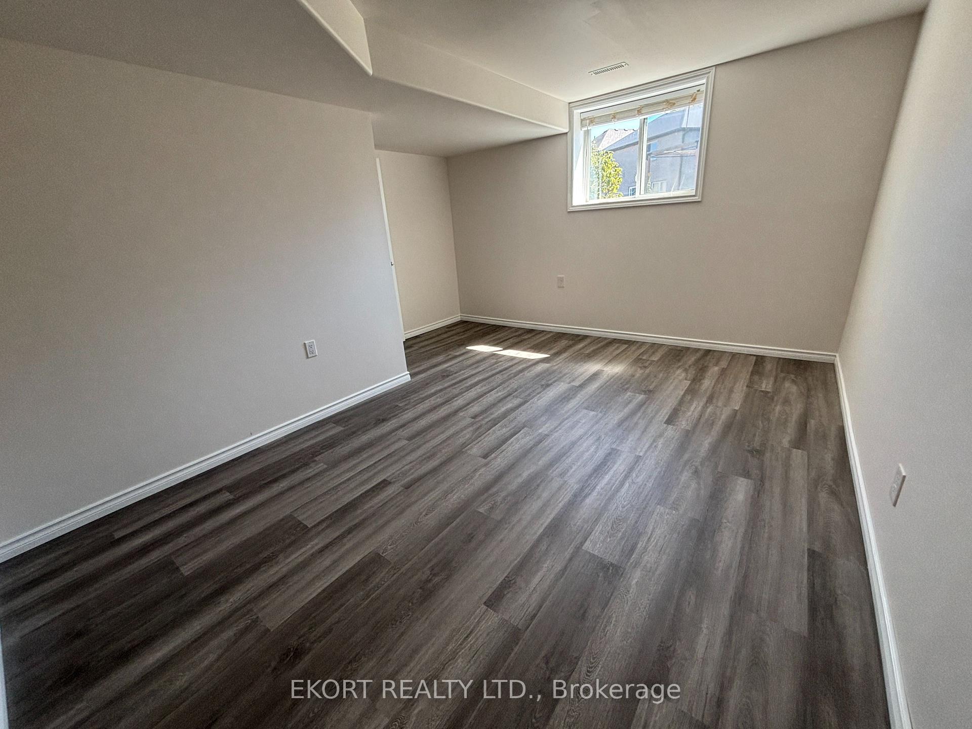 Photo 17 of 64 Farmington Crescent, Belleville, Thurlow Ward — HOMEH