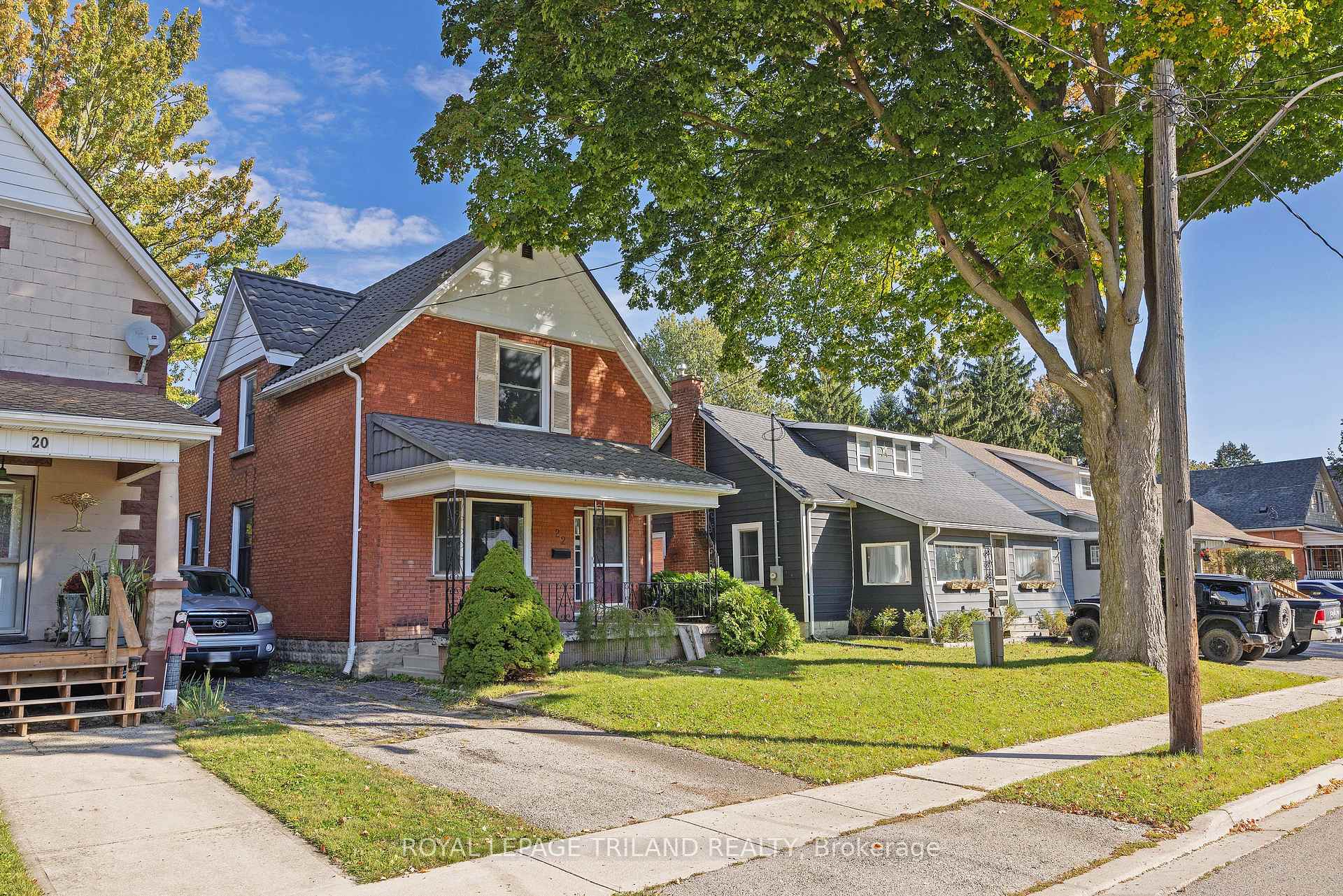 Photo 2 of 22 Hemlock Street, St. Thomas — HOMEH
