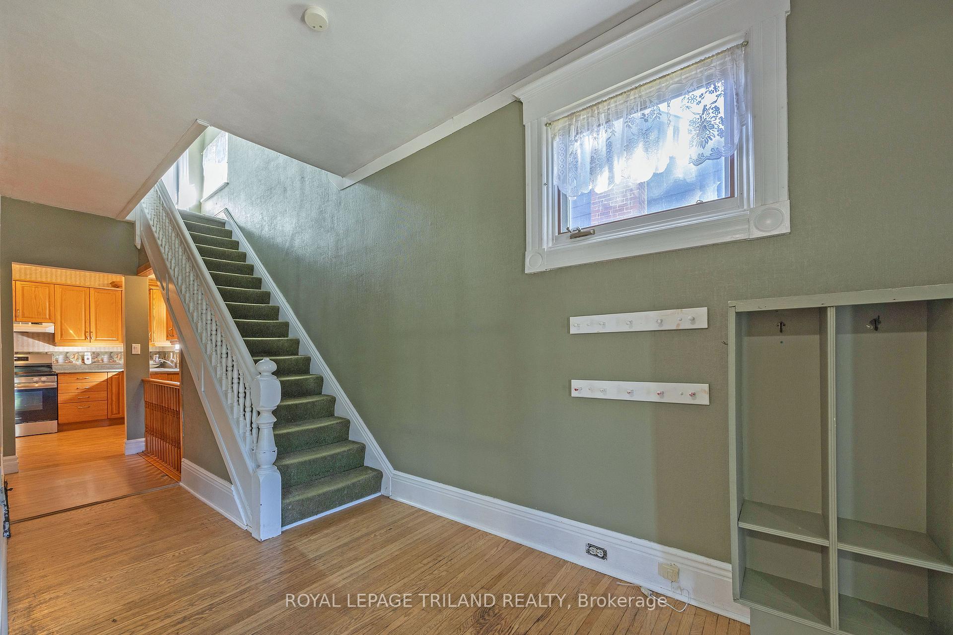 Photo 6 of 22 Hemlock Street, St. Thomas — HOMEH