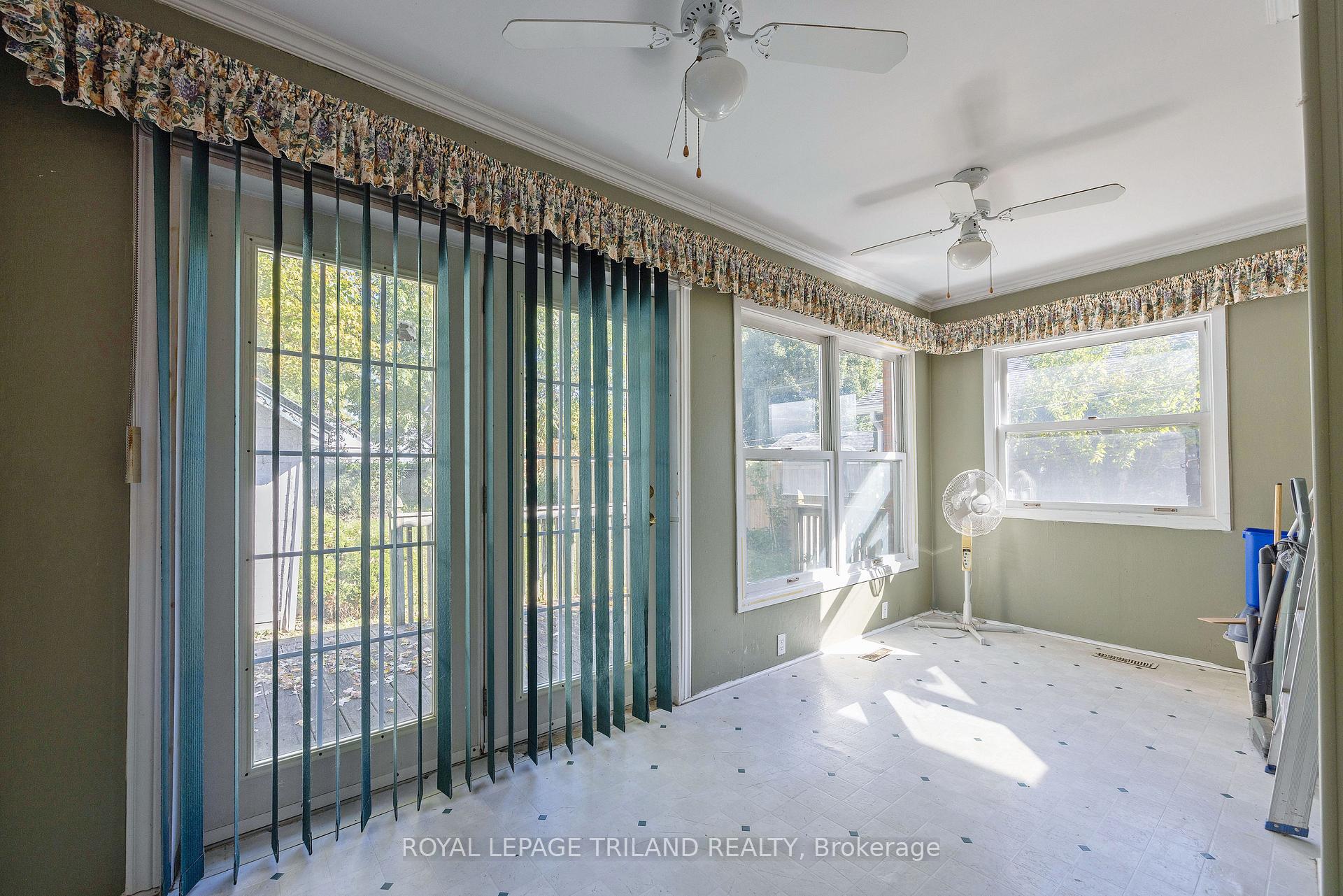 Photo 14 of 22 Hemlock Street, St. Thomas — HOMEH
