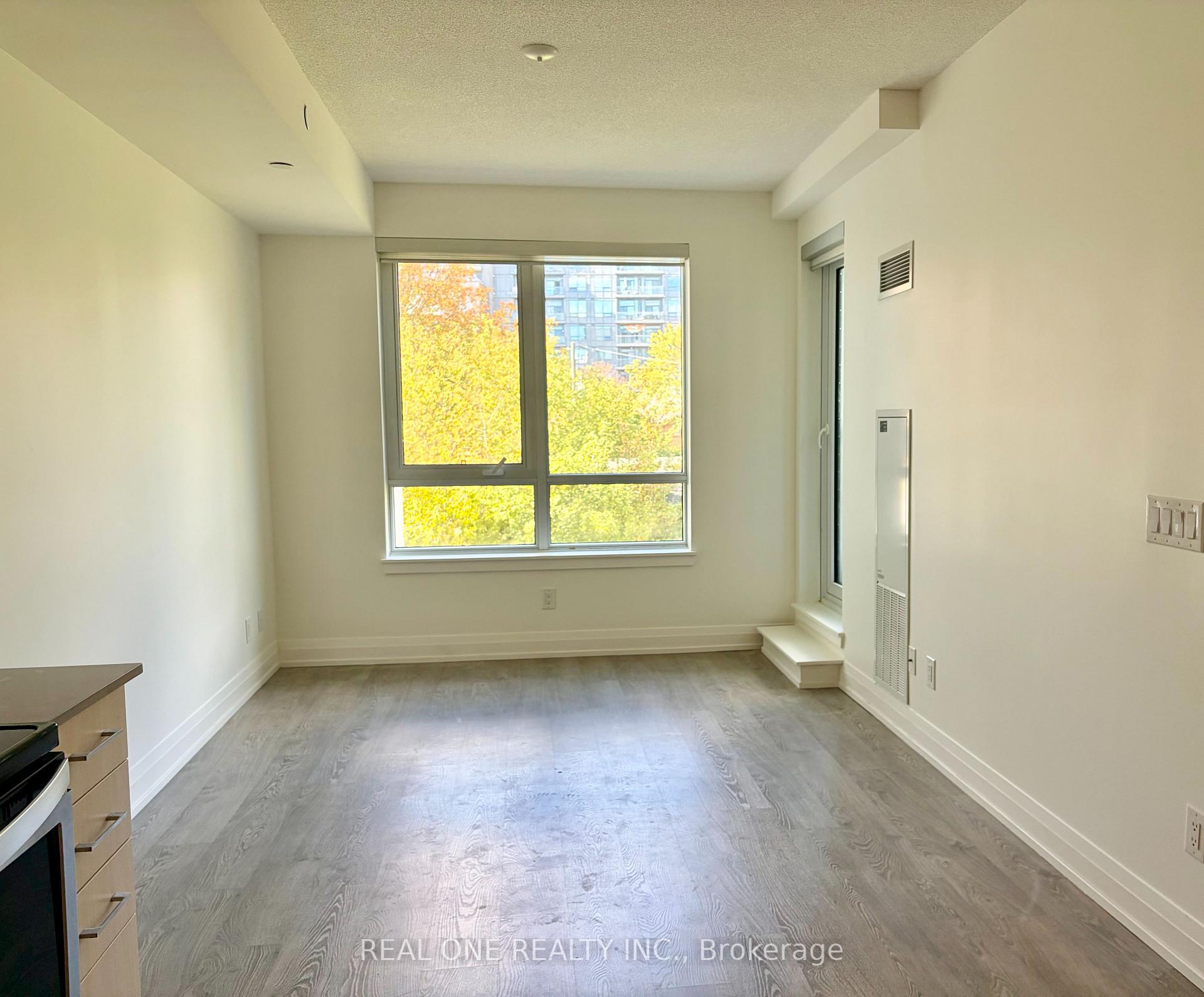 Photo 12 of Unit 308, 591 Sheppard Avenue E, North York, Bayview Village — HOMEH