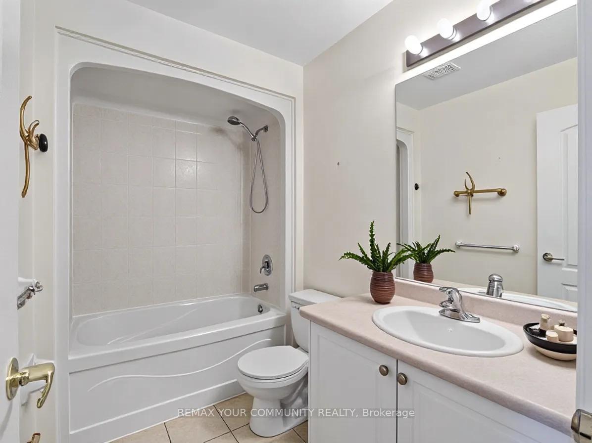 Photo 12 of 265 Sprucewood Crescent, Clarington, Bowmanville — HOMEH