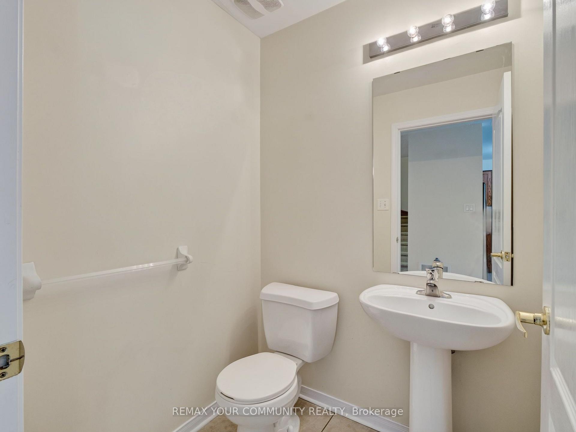 Photo 26 of 265 Sprucewood Crescent, Clarington, Bowmanville — HOMEH