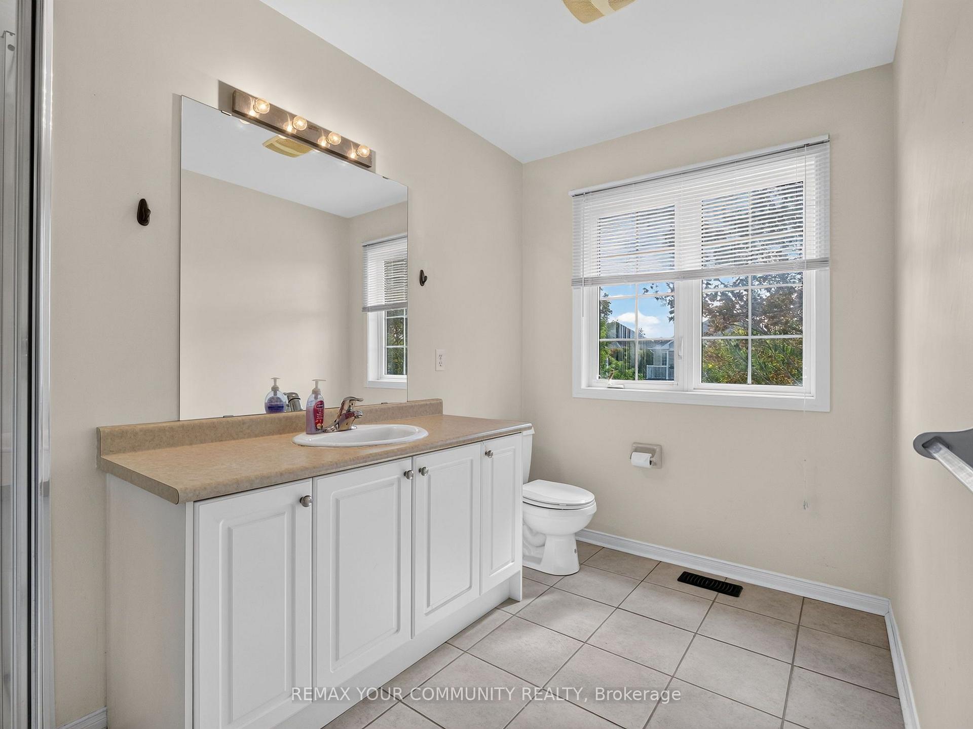 Photo 34 of 265 Sprucewood Crescent, Clarington, Bowmanville — HOMEH
