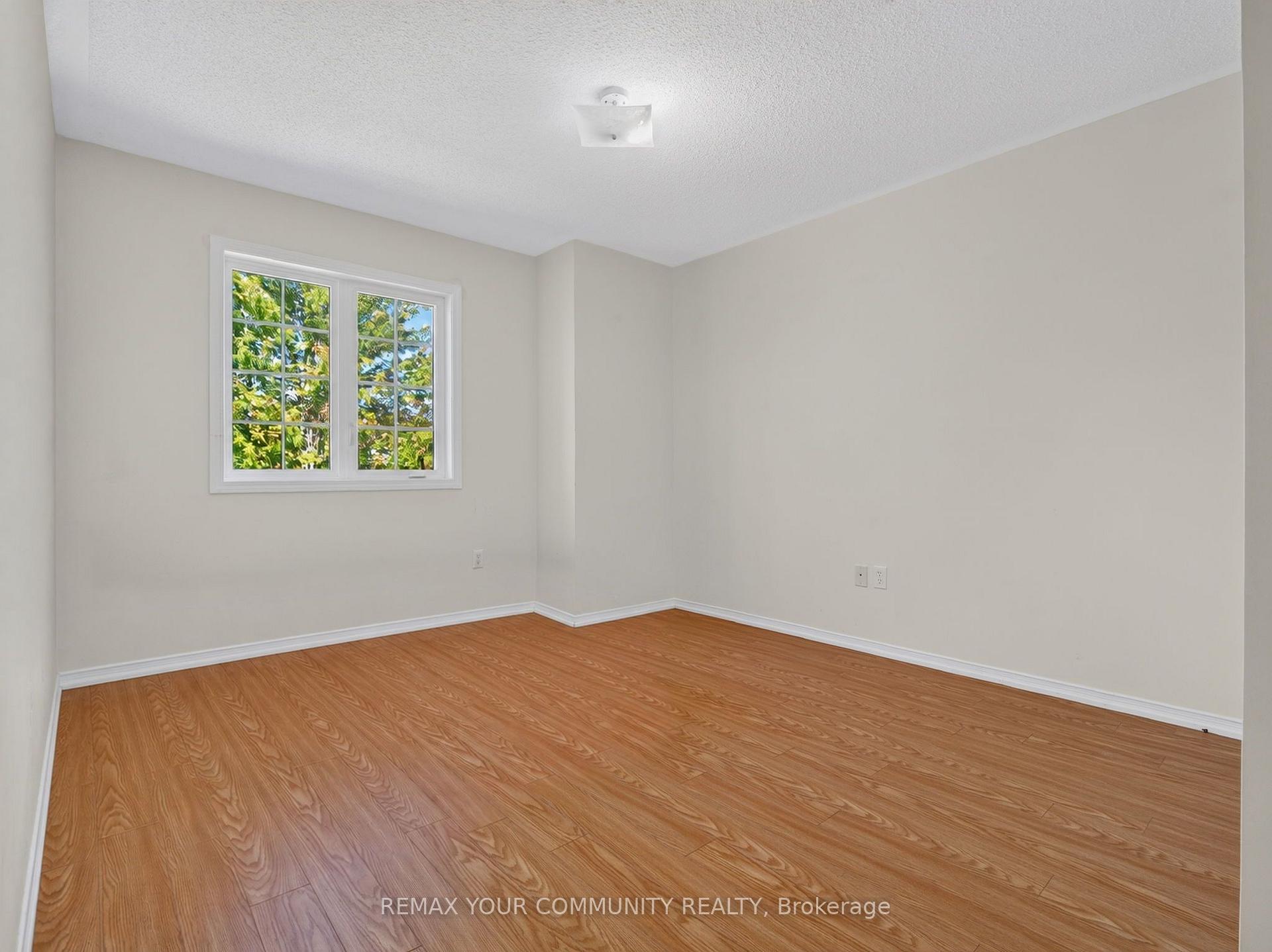 Photo 37 of 265 Sprucewood Crescent, Clarington, Bowmanville — HOMEH