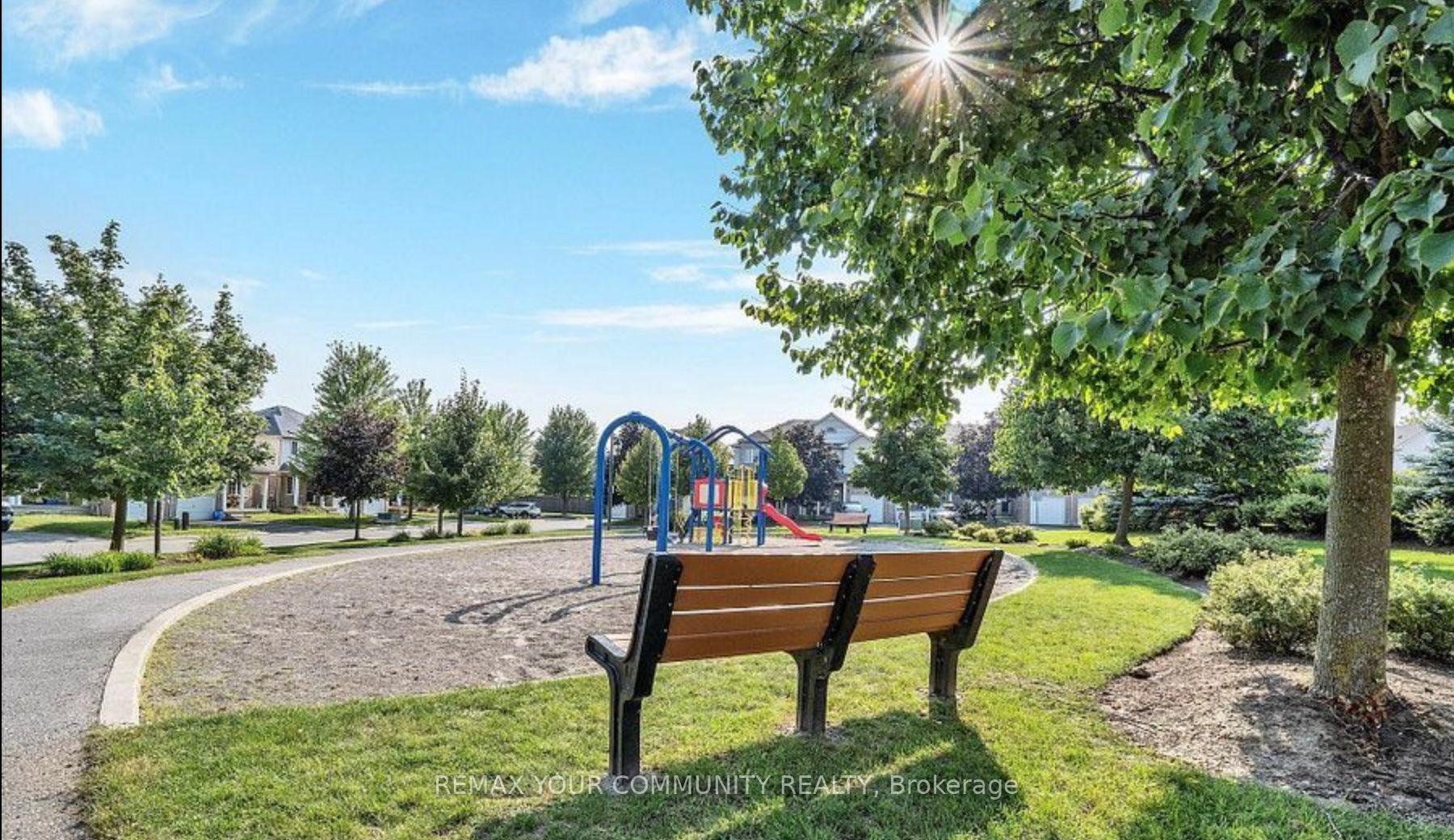 Photo 42 of 265 Sprucewood Crescent, Clarington, Bowmanville — HOMEH