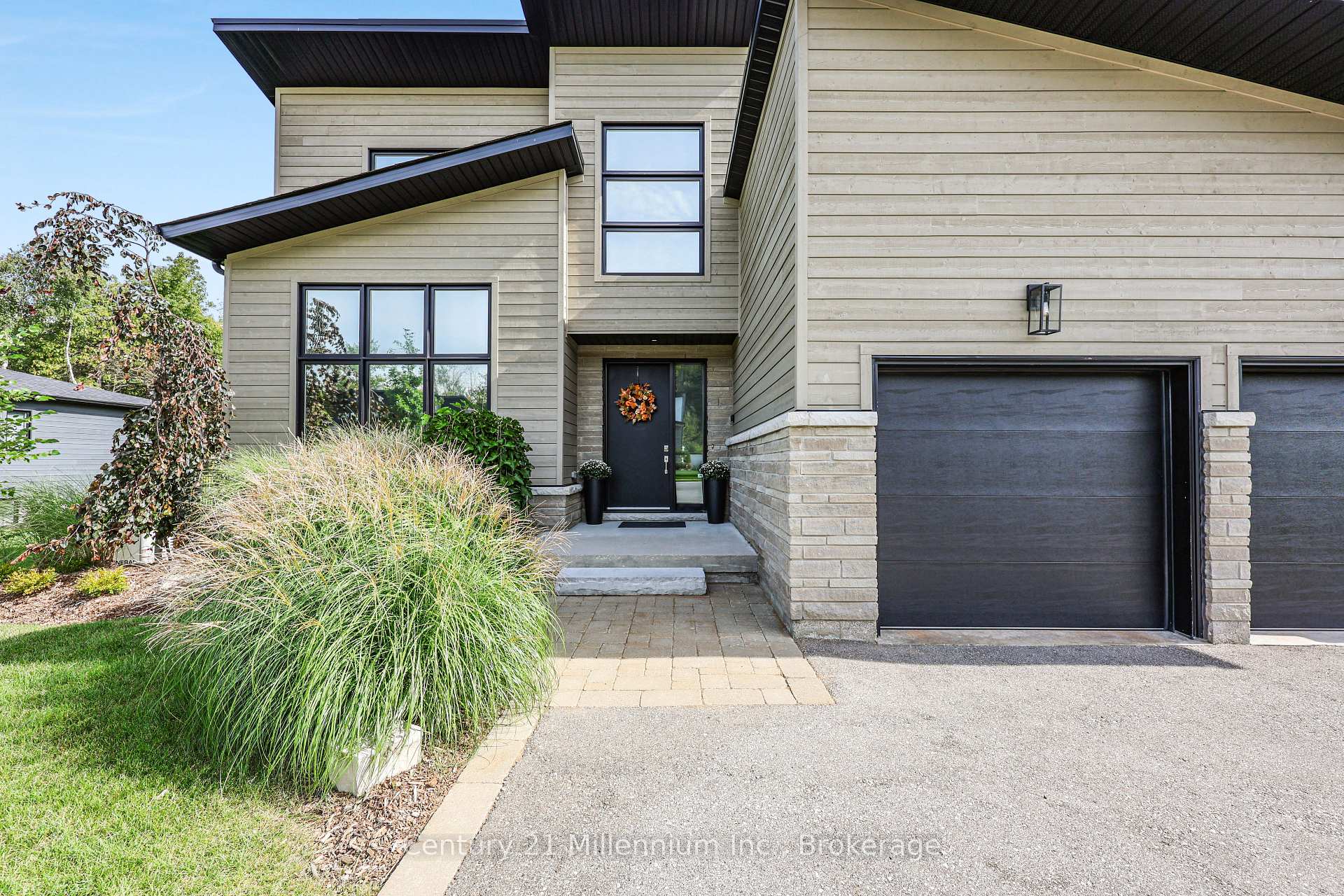 Photo 3 of 103 Tekiah Road, Blue Mountains — HOMEH