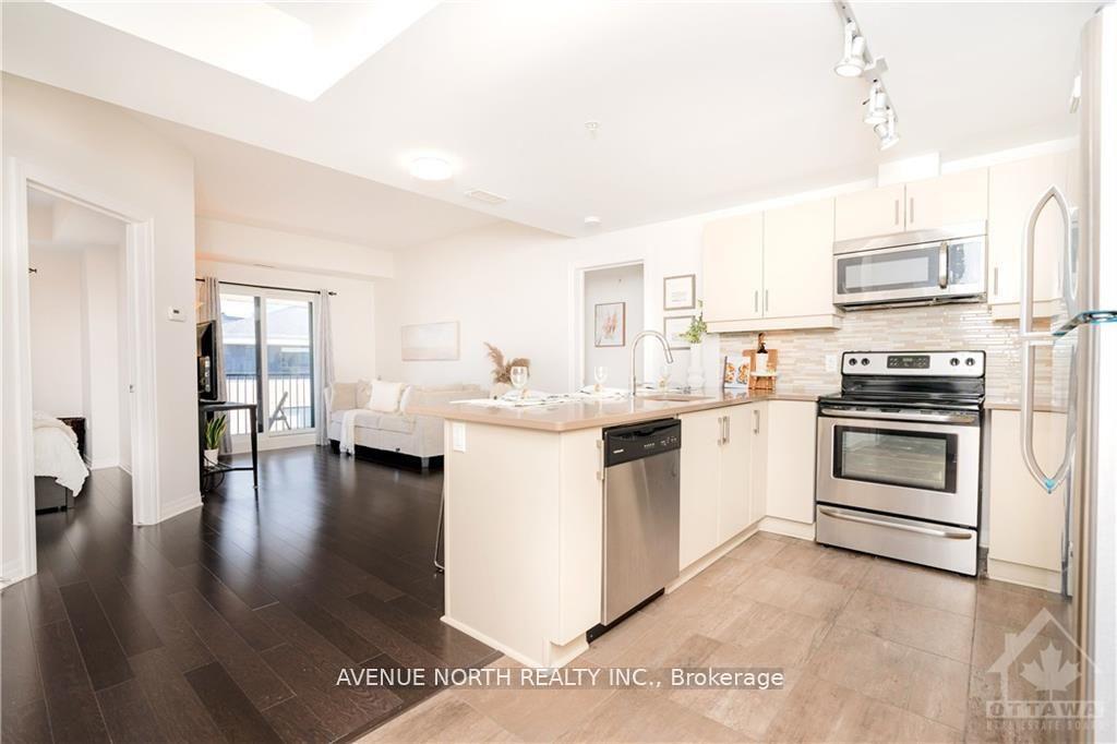 Photo 11 of Unit 401, 250 Winterfell Private, Ottawa, Hunt Club Park — HOMEH
