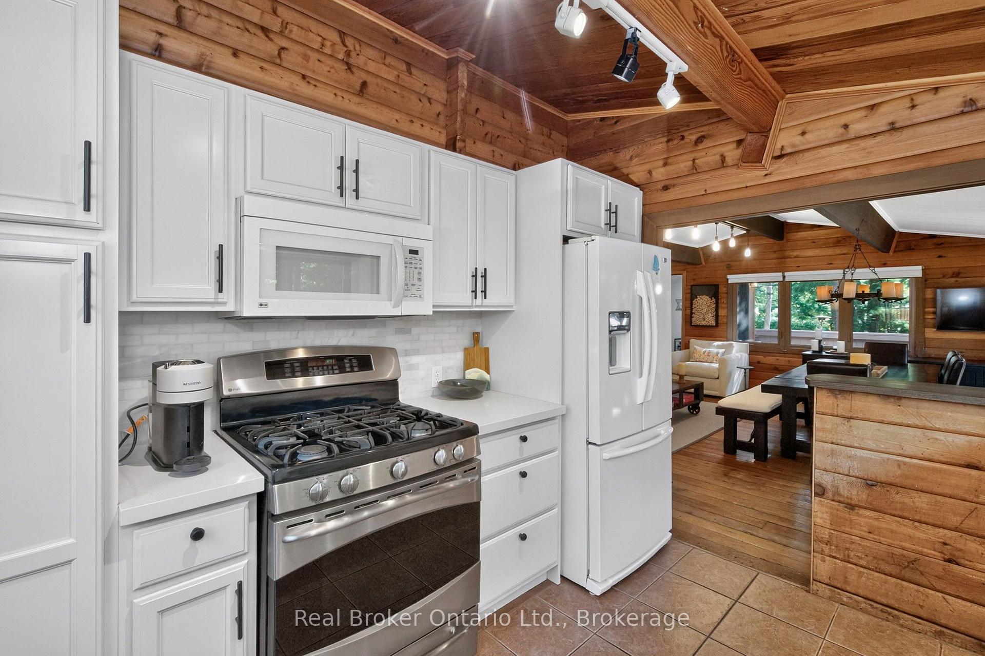 Photo 14 of 121 Lefaive Road, Tiny, Rural Tiny — HOMEH