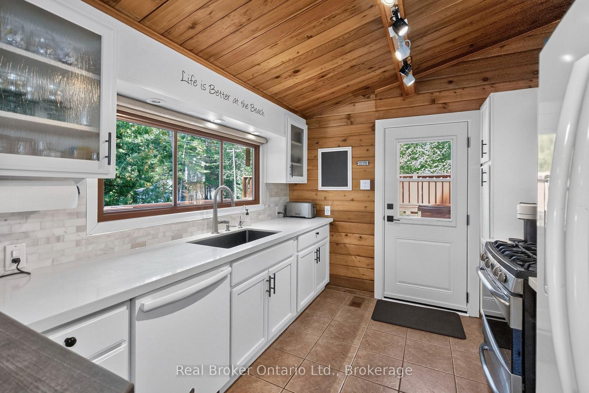 Photo 16 of 121 Lefaive Road, Tiny, Rural Tiny — HOMEH