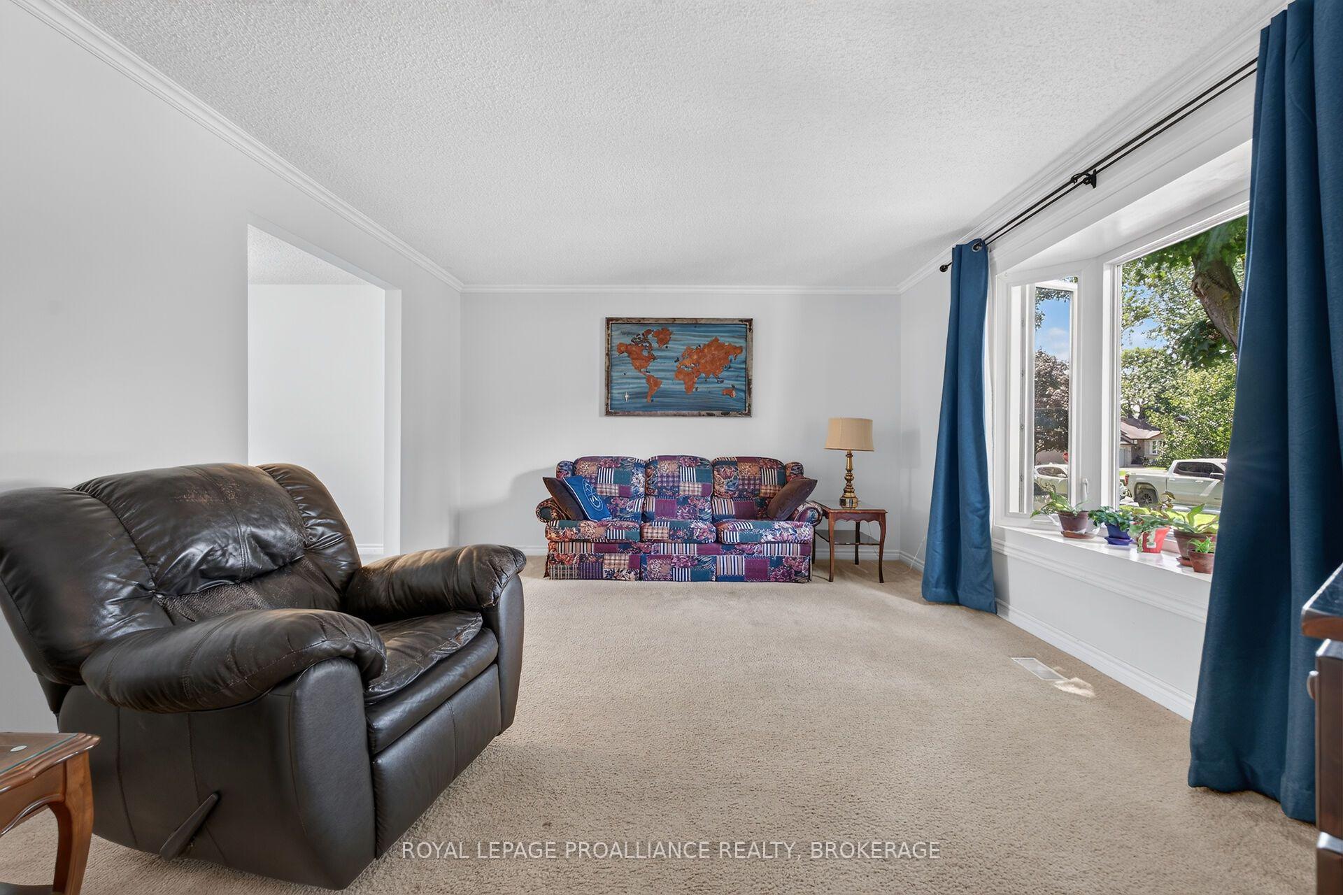 Photo 7 of 900 Nottinghill Avenue, Kingston, North of Taylor-Kidd Blvd — HOMEH