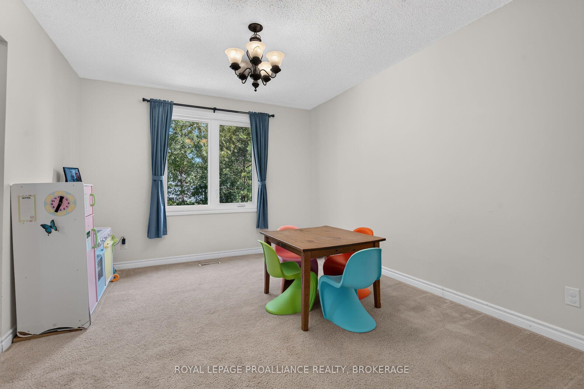 Photo 17 of 900 Nottinghill Avenue, Kingston, North of Taylor-Kidd Blvd — HOMEH