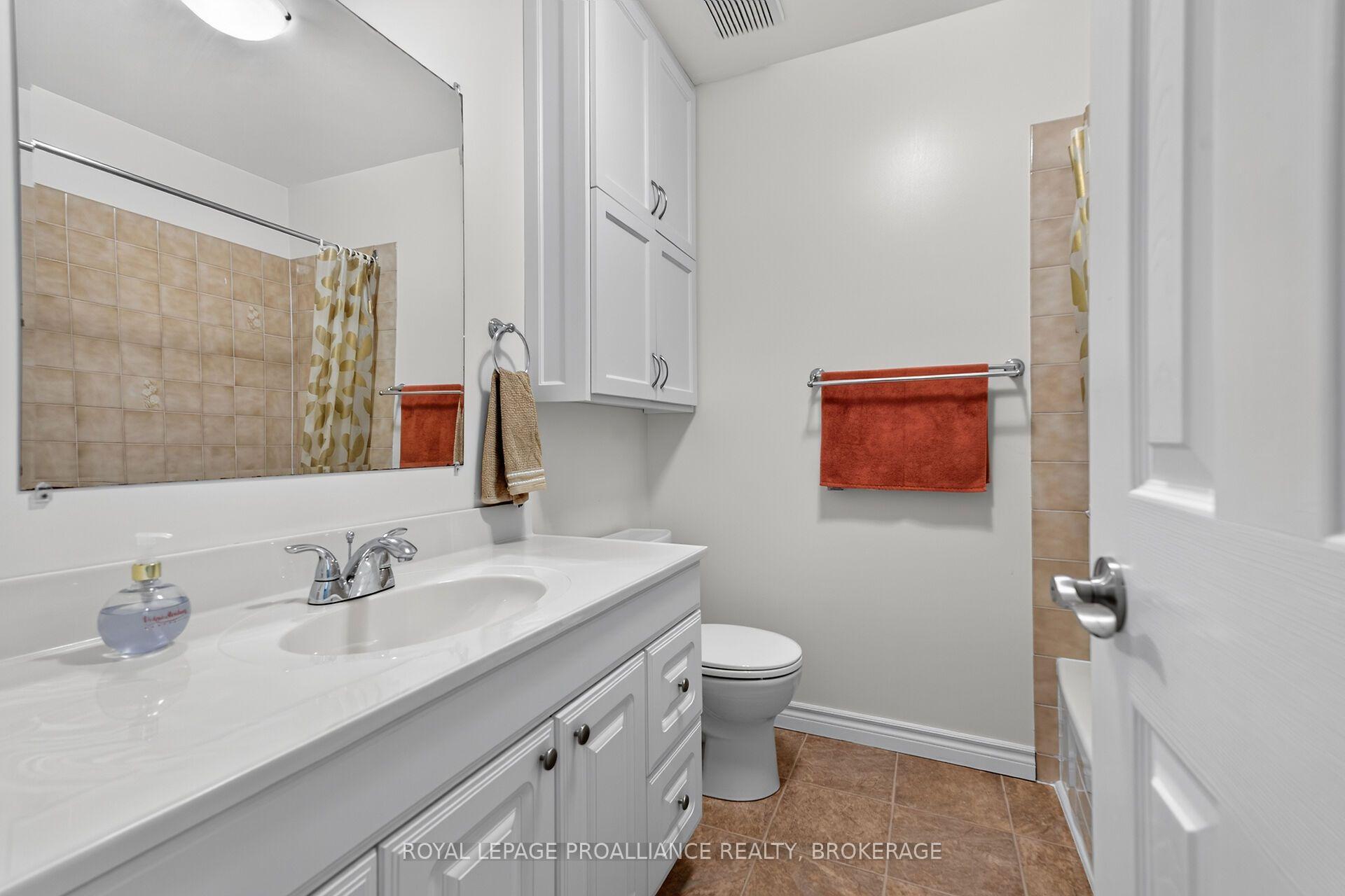 Photo 25 of 900 Nottinghill Avenue, Kingston, North of Taylor-Kidd Blvd — HOMEH