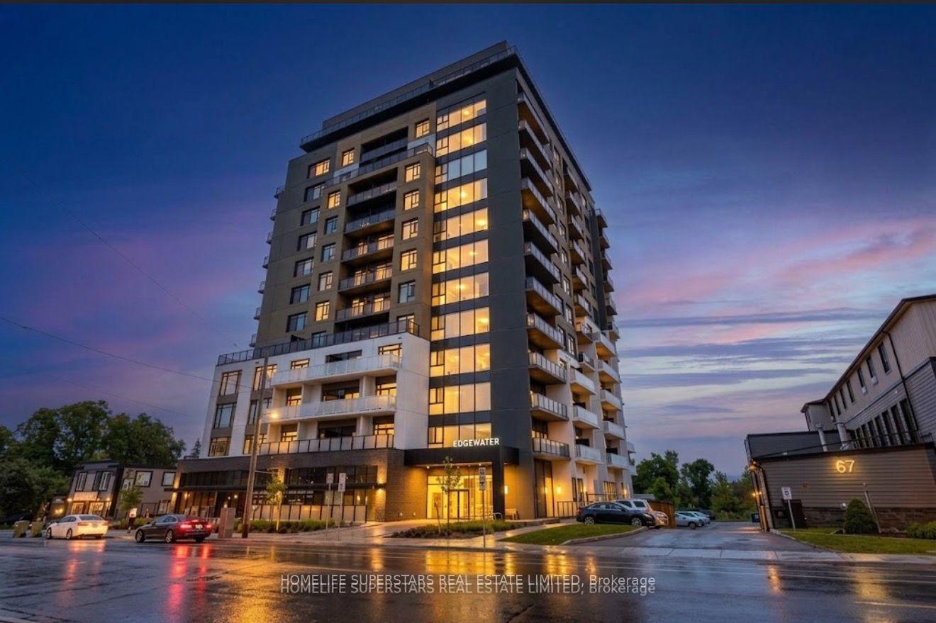 Photo of Unit 403, 71 Wyndham Street S