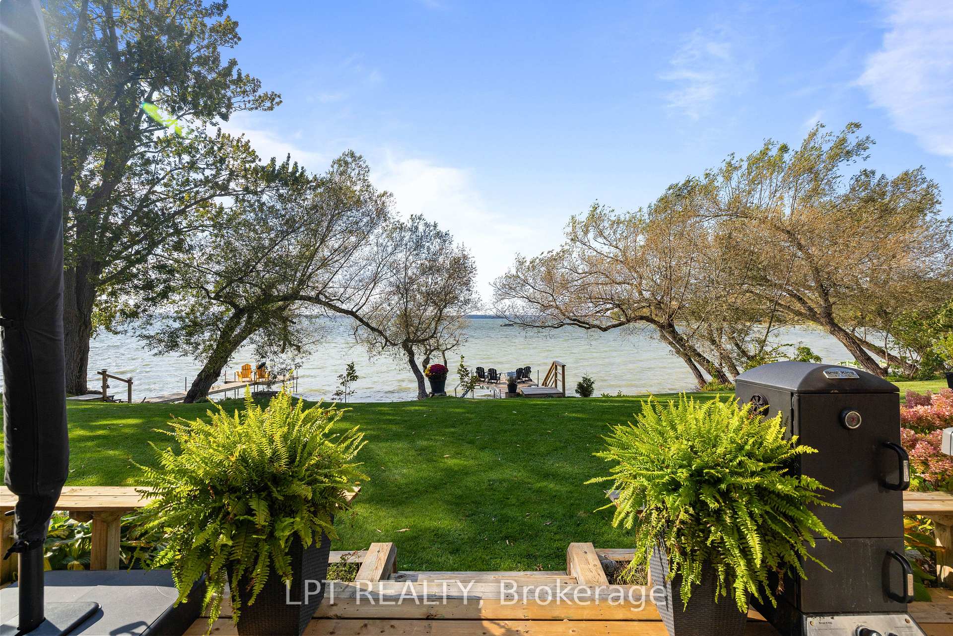 Photo 5 of 9 Davy Point Circle, Georgina, Historic Lakeshore Communities — HOMEH