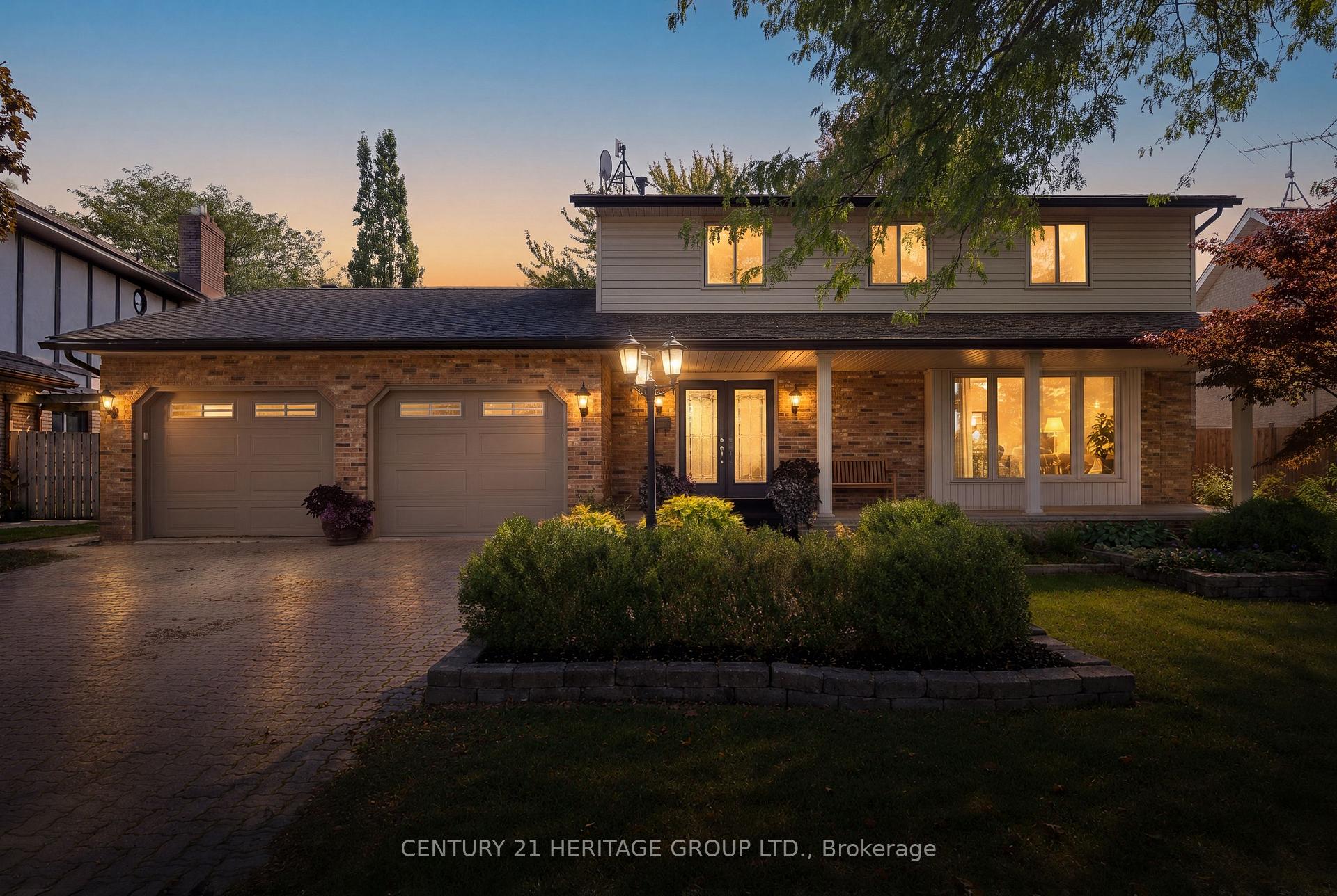 Photo of 121 South Riverview Drive