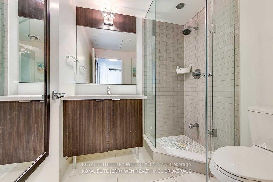 Photo 14 of Unit 2406, 21 Widmer Street, Toronto, Waterfront Communities — HOMEH