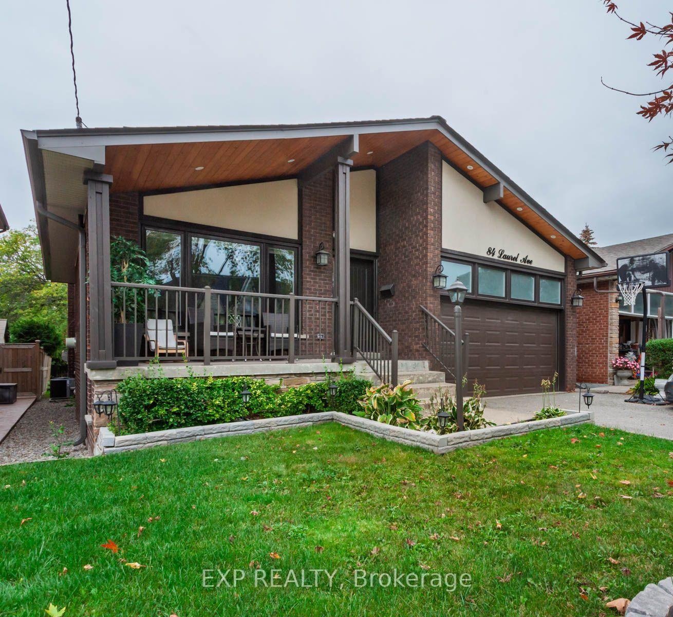 Photo 2 of Unit Unit B, 84 Laurel Avenue, Etobicoke, Islington-City Centre West — HOMEH