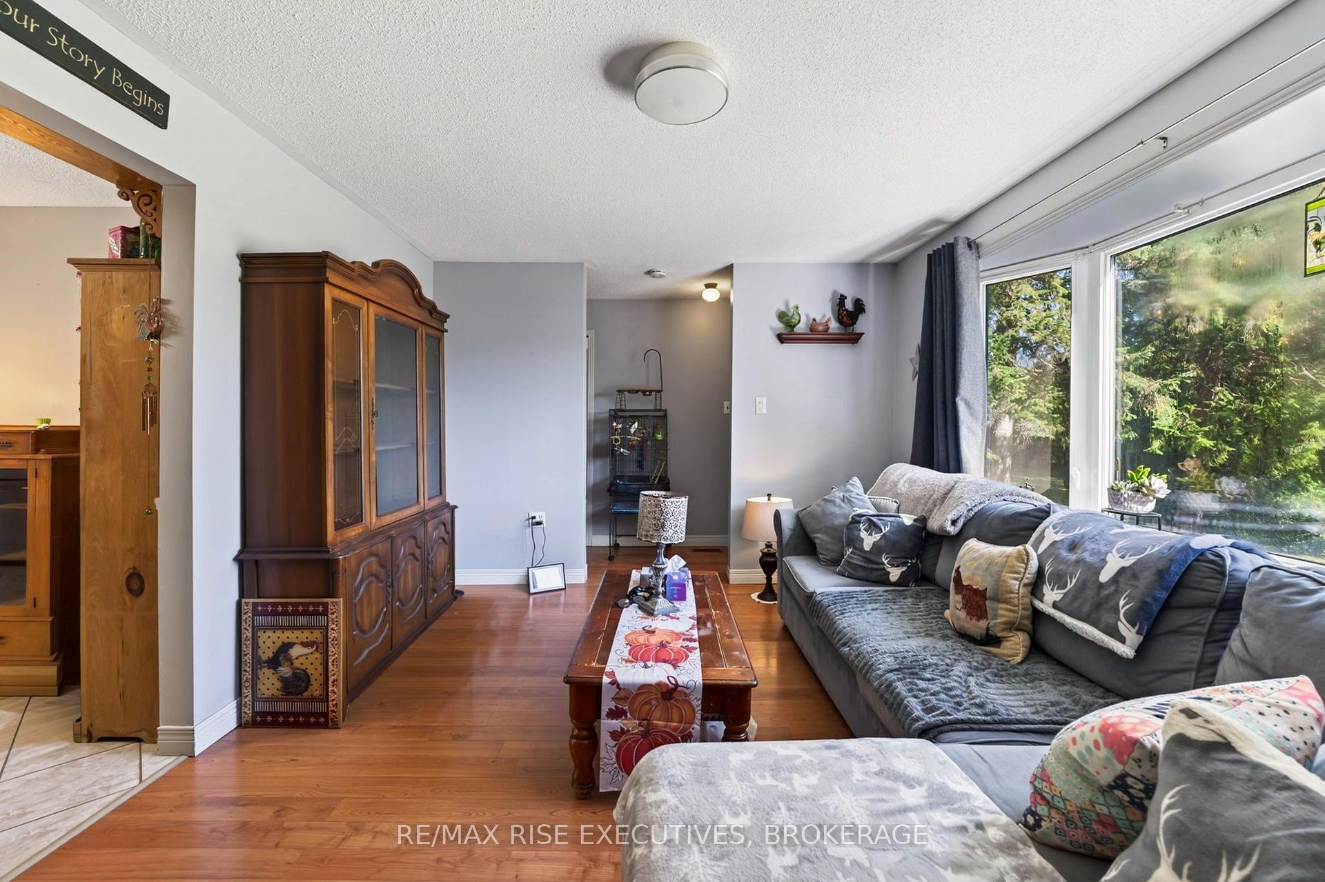 Photo 7 of 4259 Sydenham Road, Frontenac, Frontenac South — HOMEH