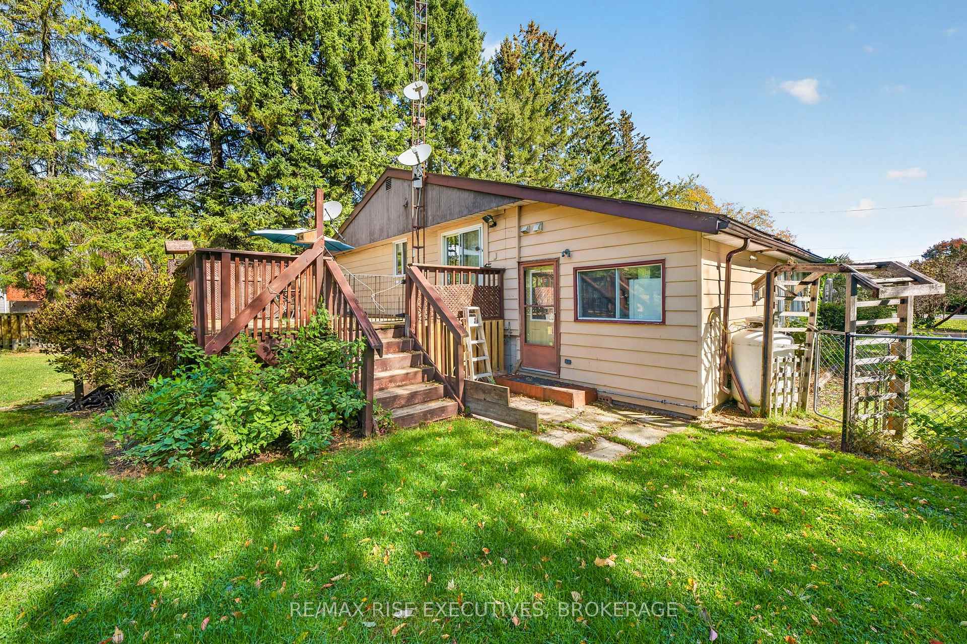 Photo 22 of 4259 Sydenham Road, Frontenac, Frontenac South — HOMEH
