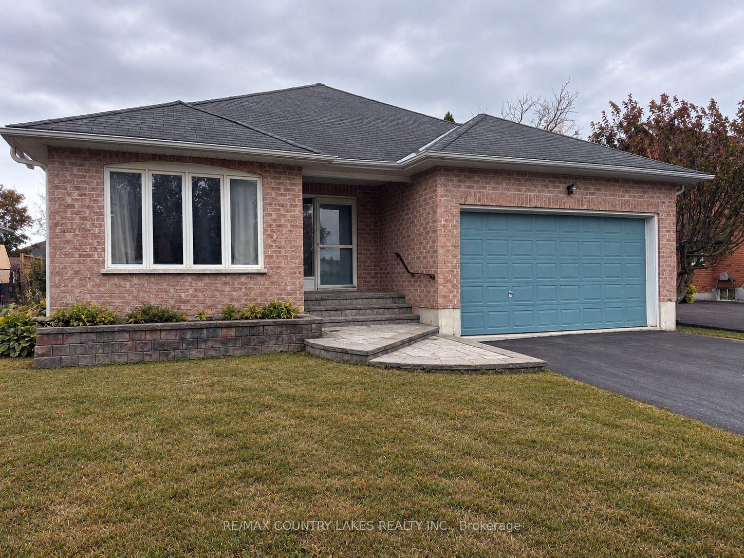 Photo of 43 Elmwood Avenue