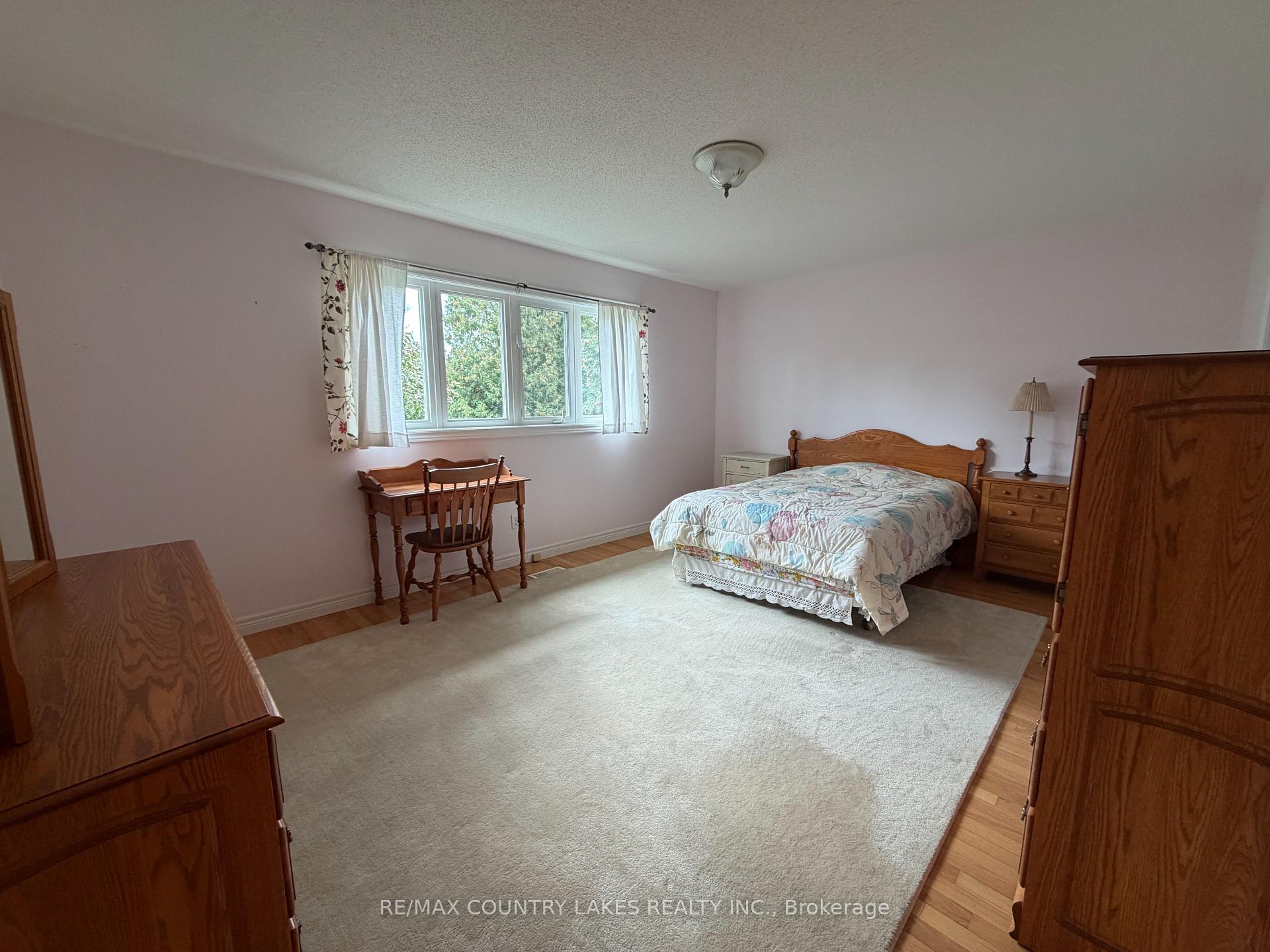 Photo 22 of 43 Elmwood Avenue, Brock, Beaverton — HOMEH