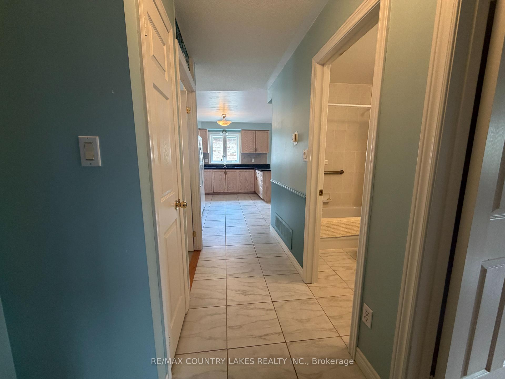 Photo 27 of 43 Elmwood Avenue, Brock, Beaverton — HOMEH