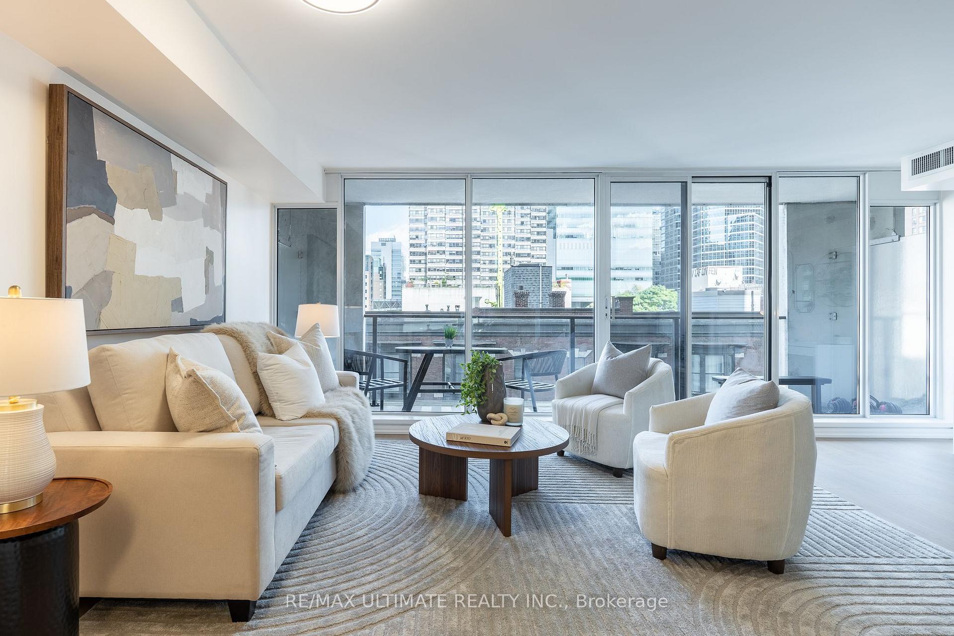 Photo 11 of Unit 627, 111 Elizabeth Street, Toronto, Bay Street Corridor — HOMEH
