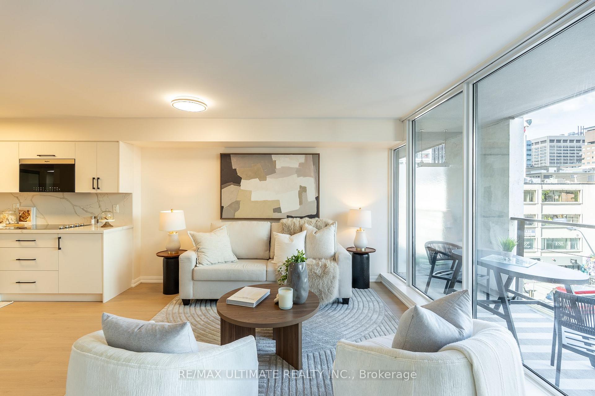 Photo 17 of Unit 627, 111 Elizabeth Street, Toronto, Bay Street Corridor — HOMEH